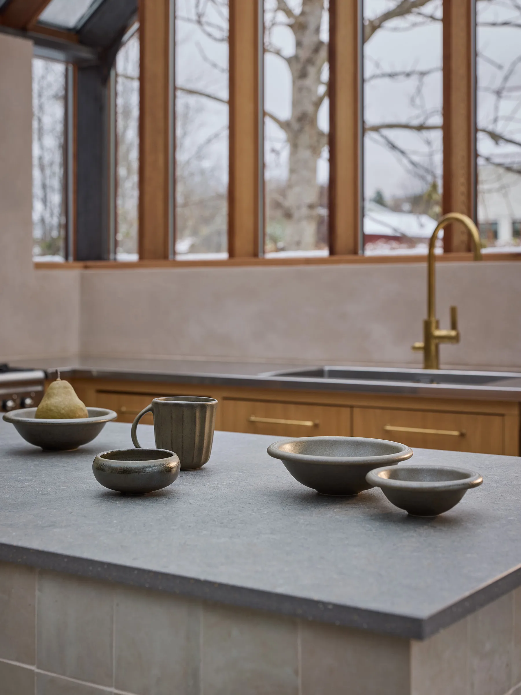 Elba globe schaal, Green brown, Ø11 cm Tell Me More