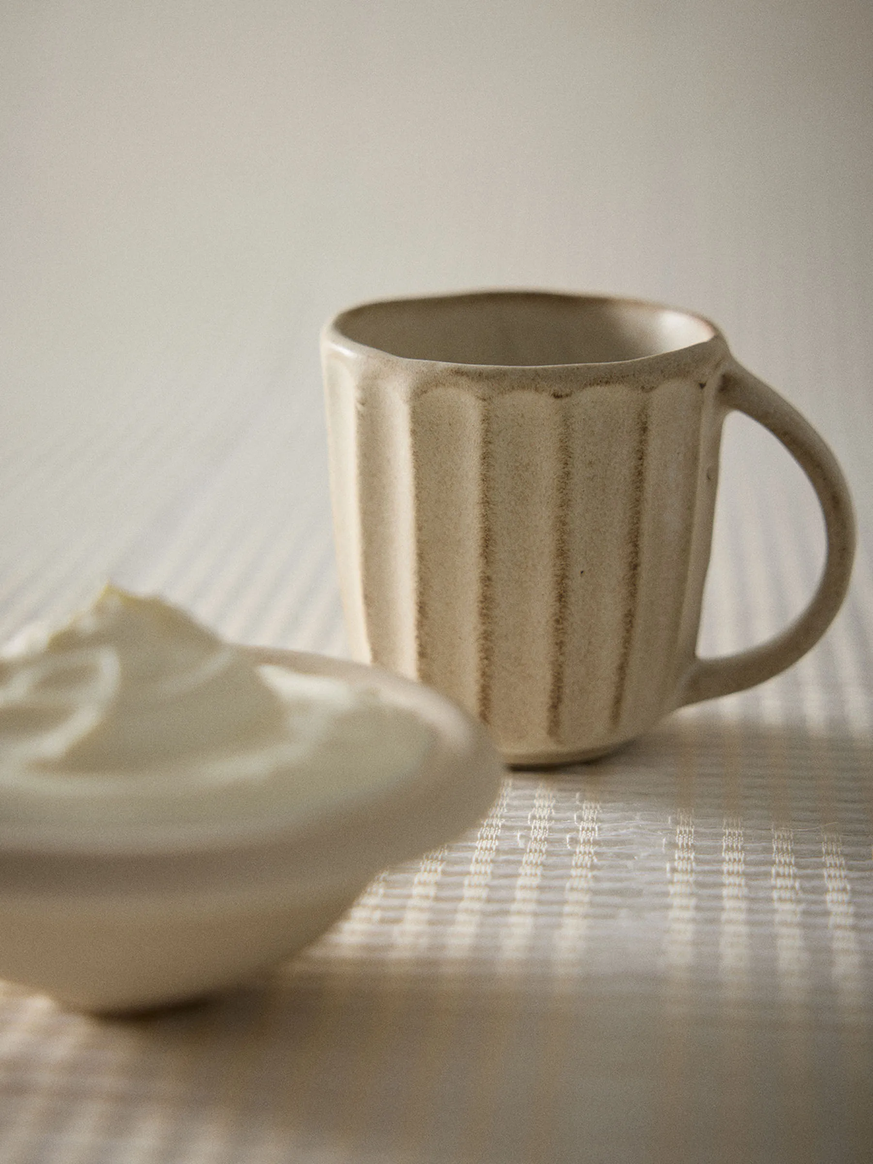 Elba mok, Sand beige, 35 cl Tell Me More