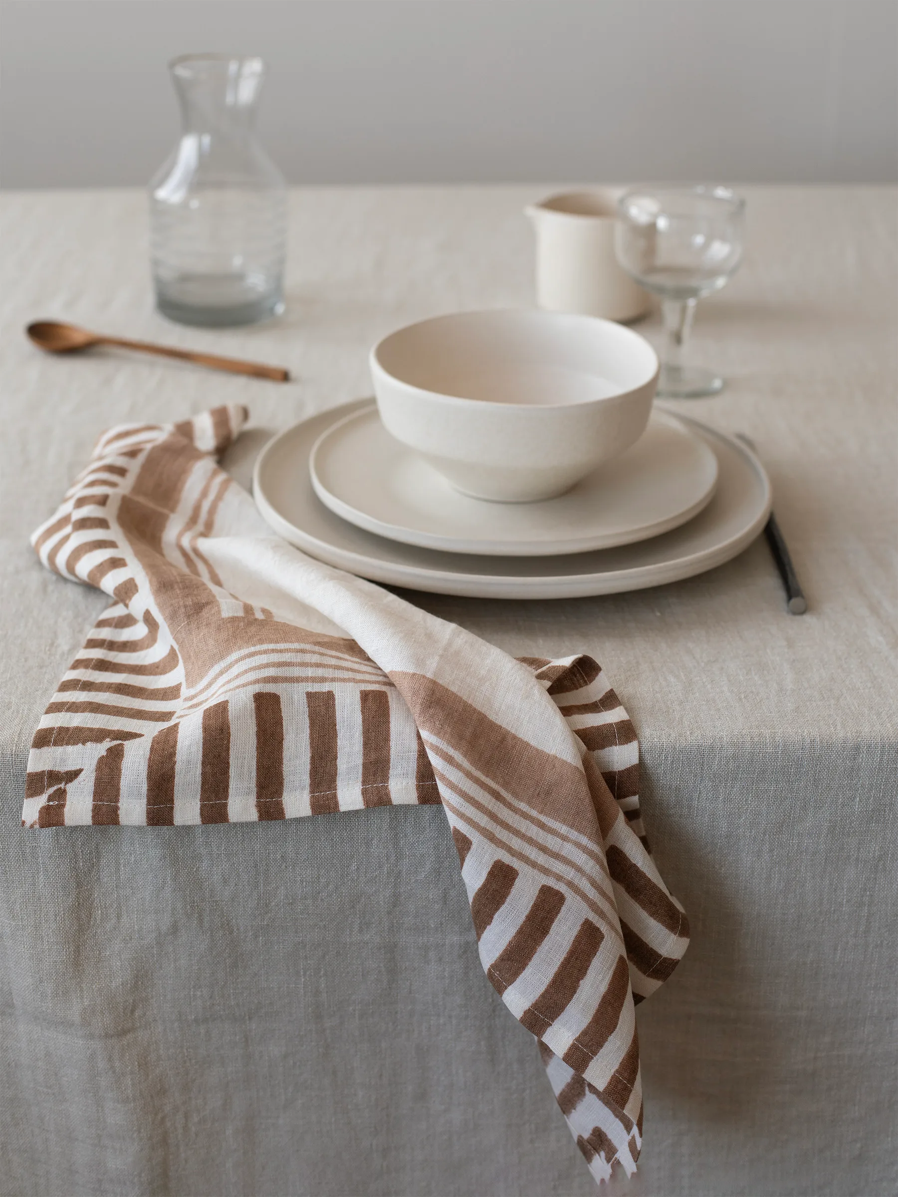 Ella servet 50x50 cm, Hazelnut Tell Me More