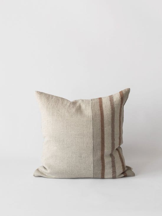 Emilio kussensloop 50x50 cm, Tan Tell Me More