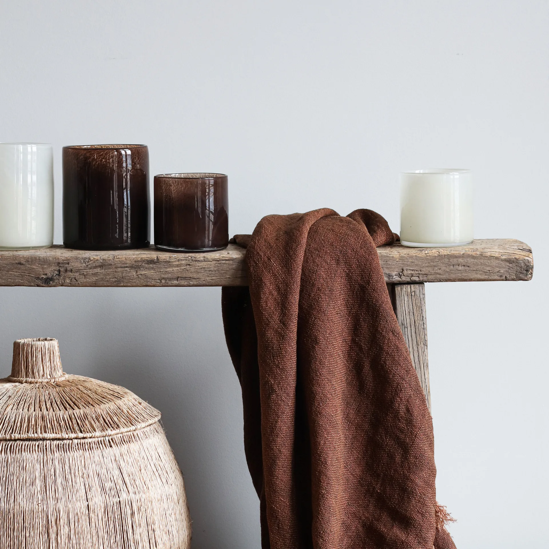 Lyric theelichthouder M, Linen (wit) Tell Me More