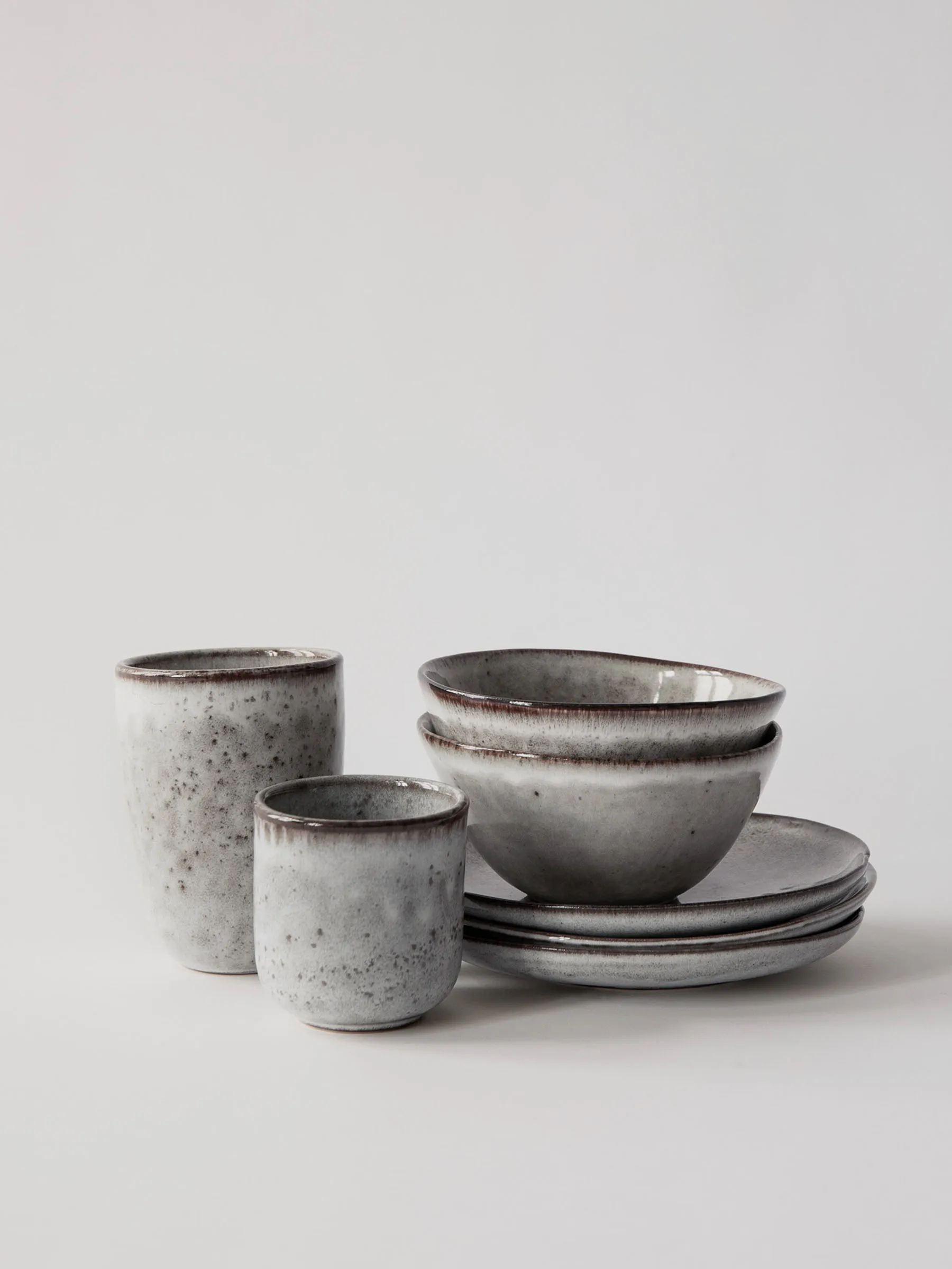 Taranto schaal small 50 cl, Zand Tell Me More