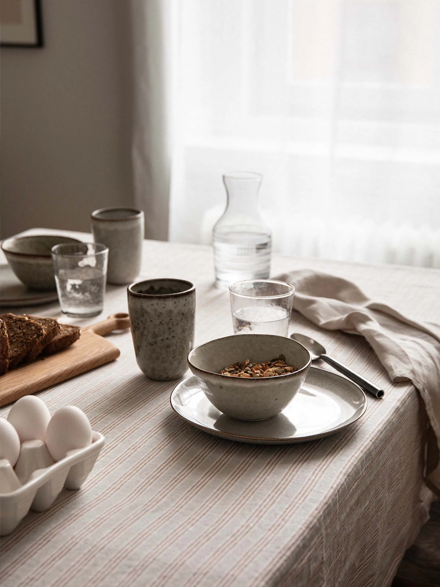 Taranto schaal small 50 cl, Zand Tell Me More