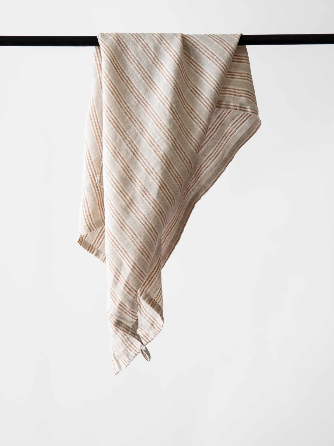 Tell me more linnen keukendoek 50x70 cm, Hazelnoot streep Tell Me More