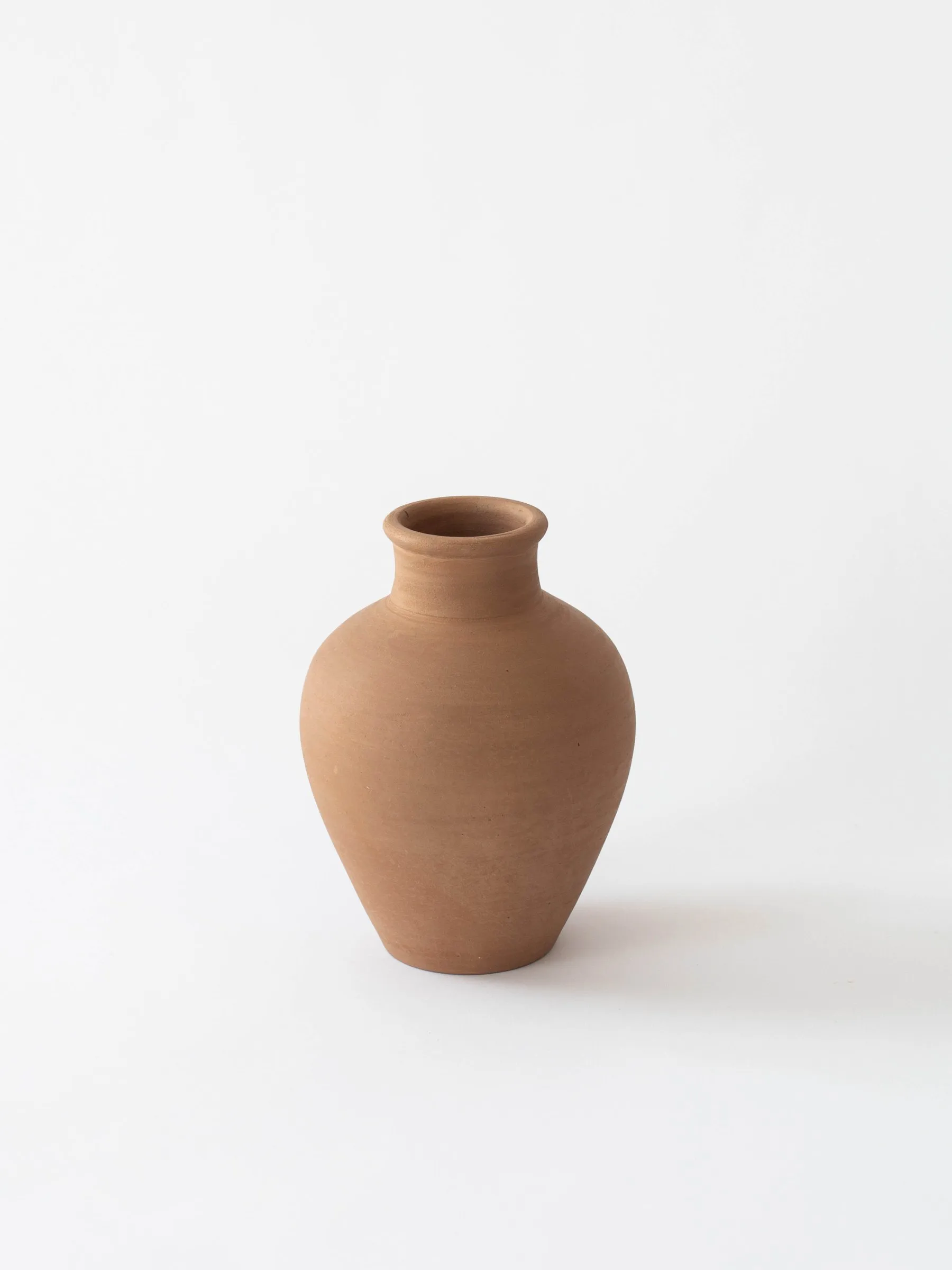 Terracina urna klein 22 cm, Terracotta Tell Me More