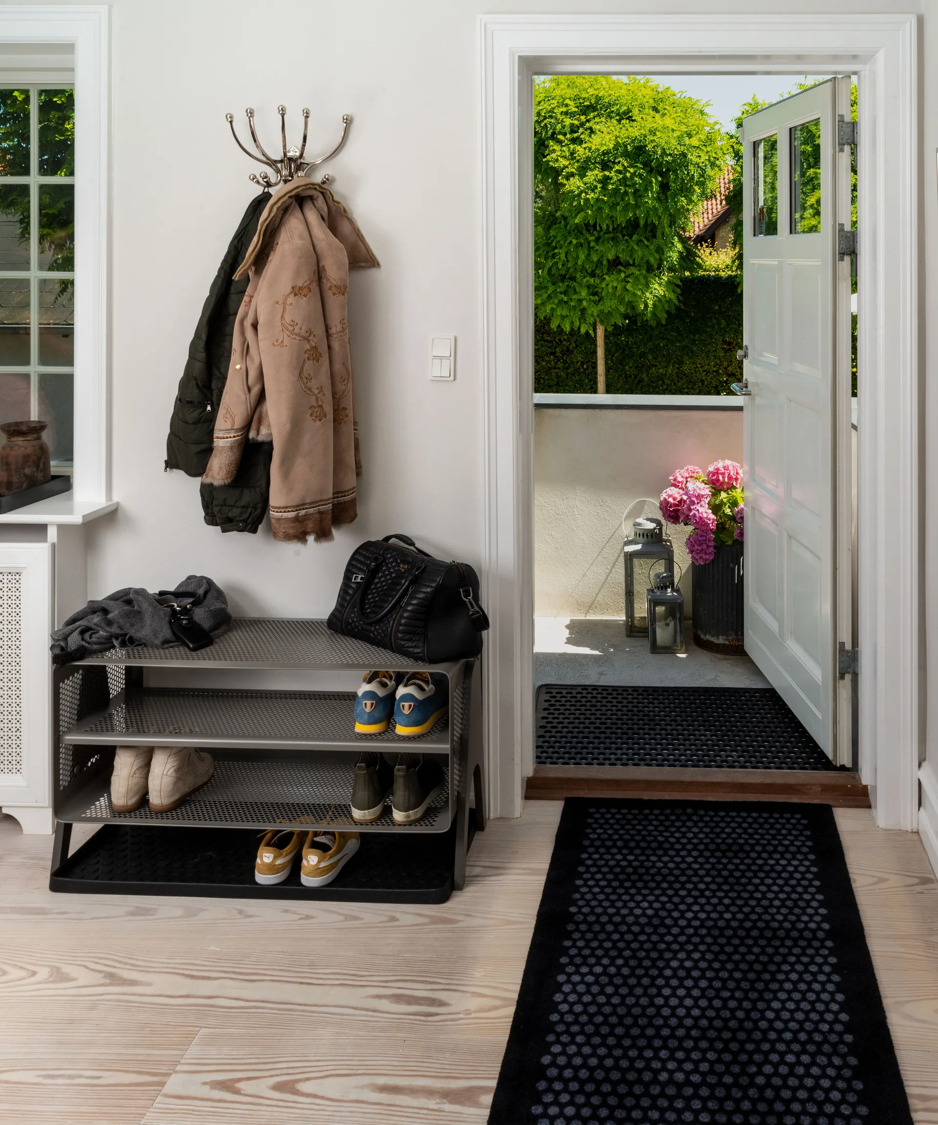 Dot gangmat, Black, 67x120 cm tica copenhagen