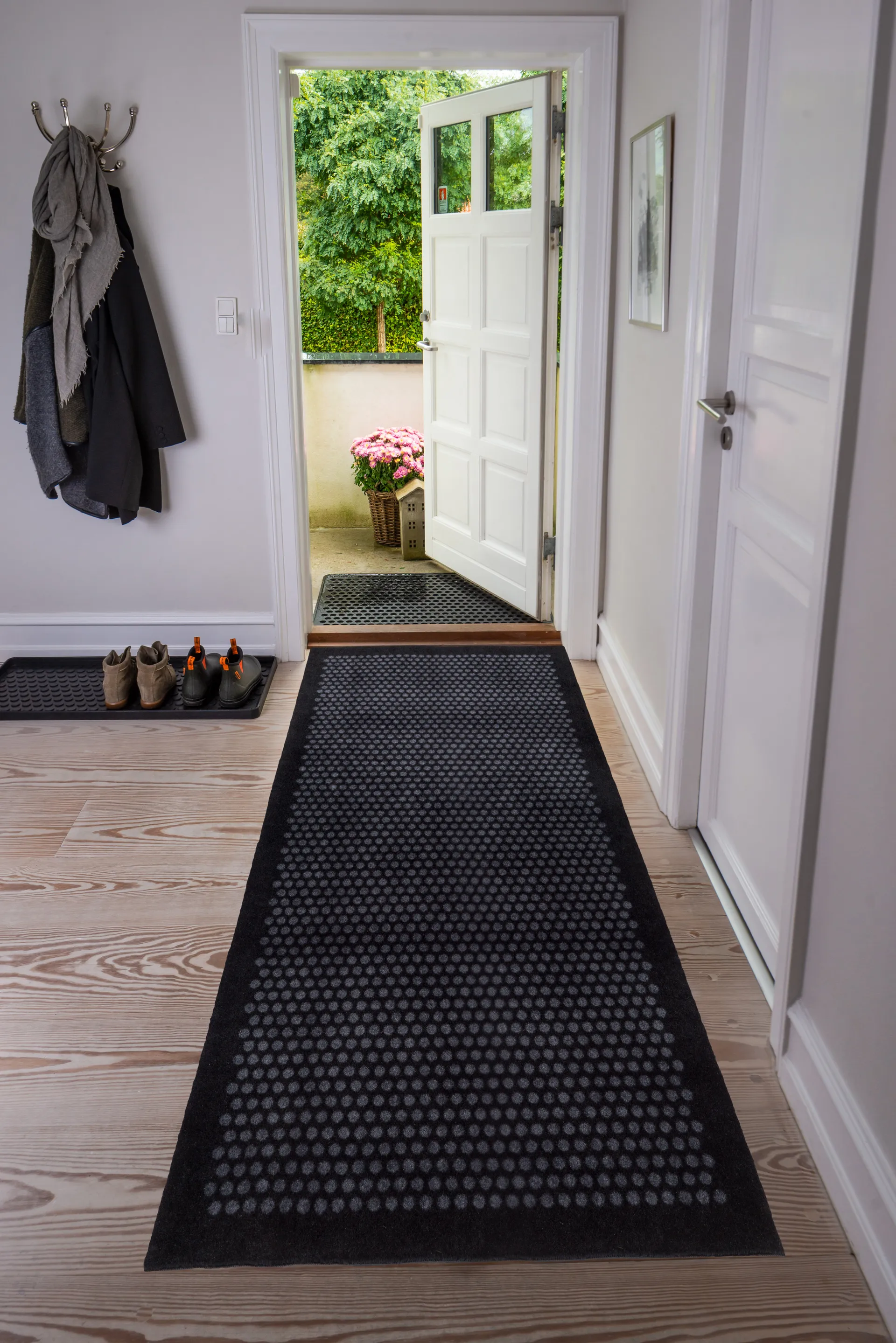 Dot gangmat, Black, 90x200 cm tica copenhagen