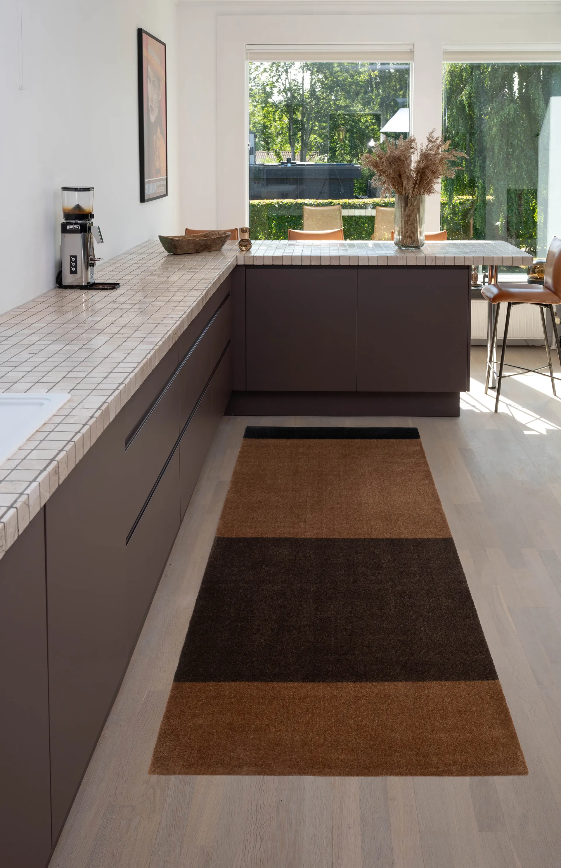 Stripes gangmat horizontaal, Cognac-dark brown-black, 90x200 cm tica copenhagen