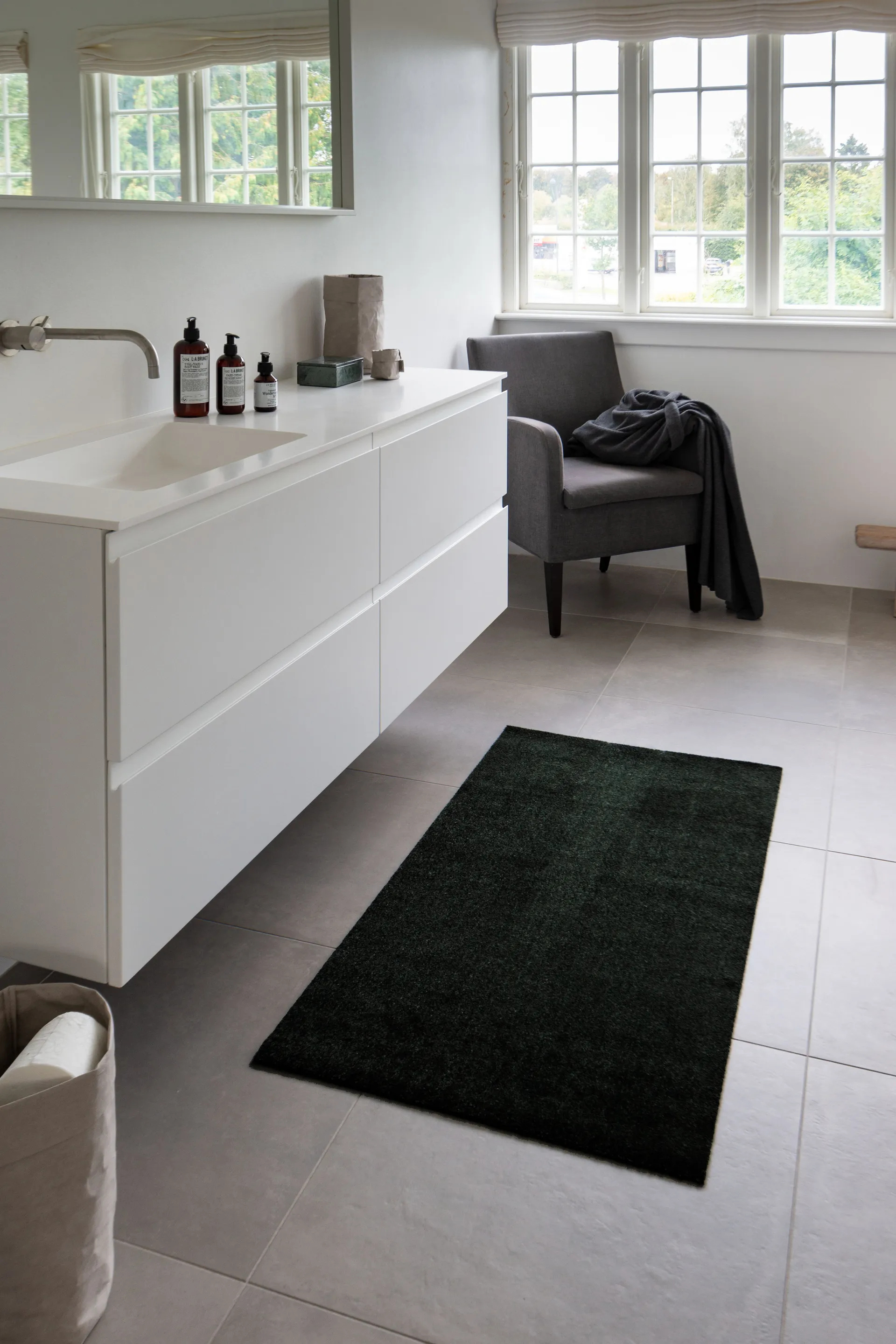 Unicolor gangloper, Black, 67x120 cm tica copenhagen