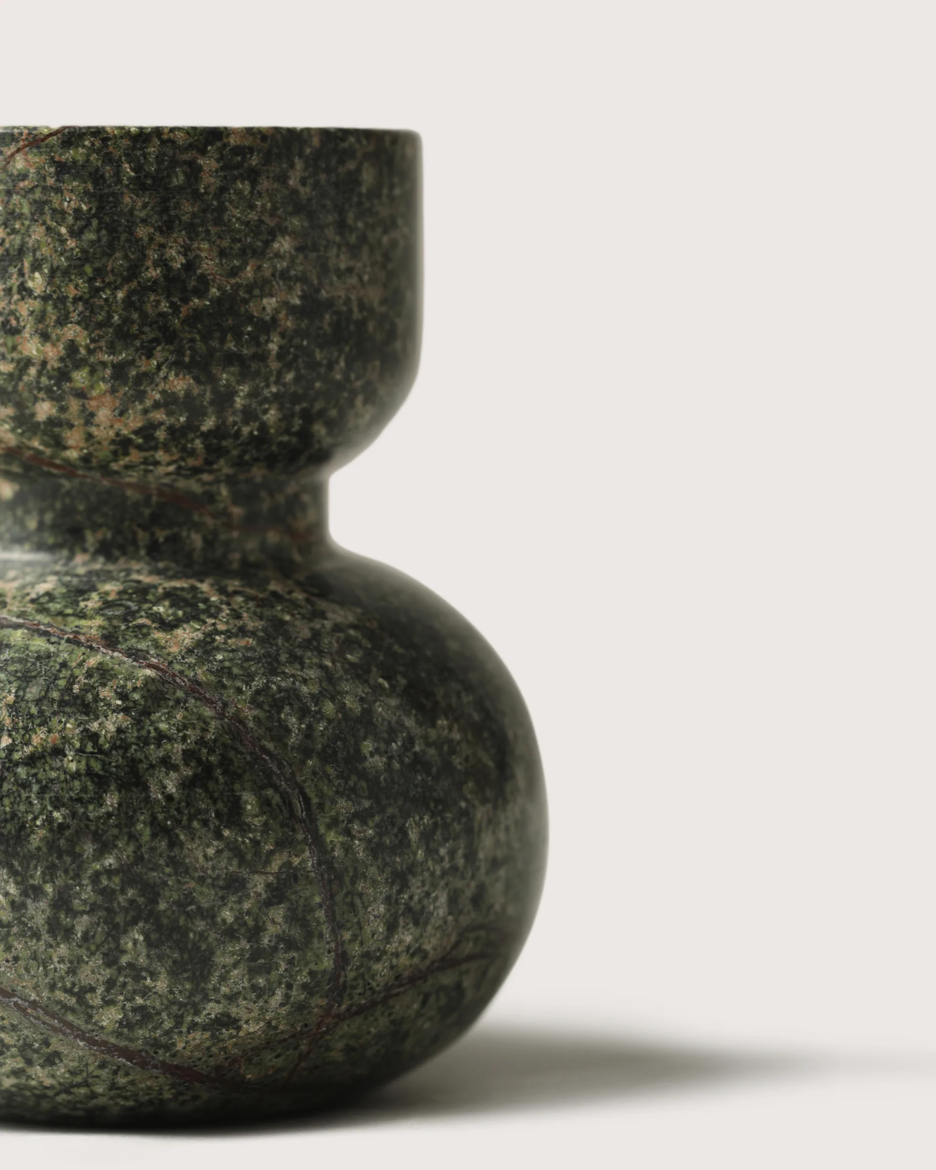 Asker kandelaar 10 cm, Grey Tinted