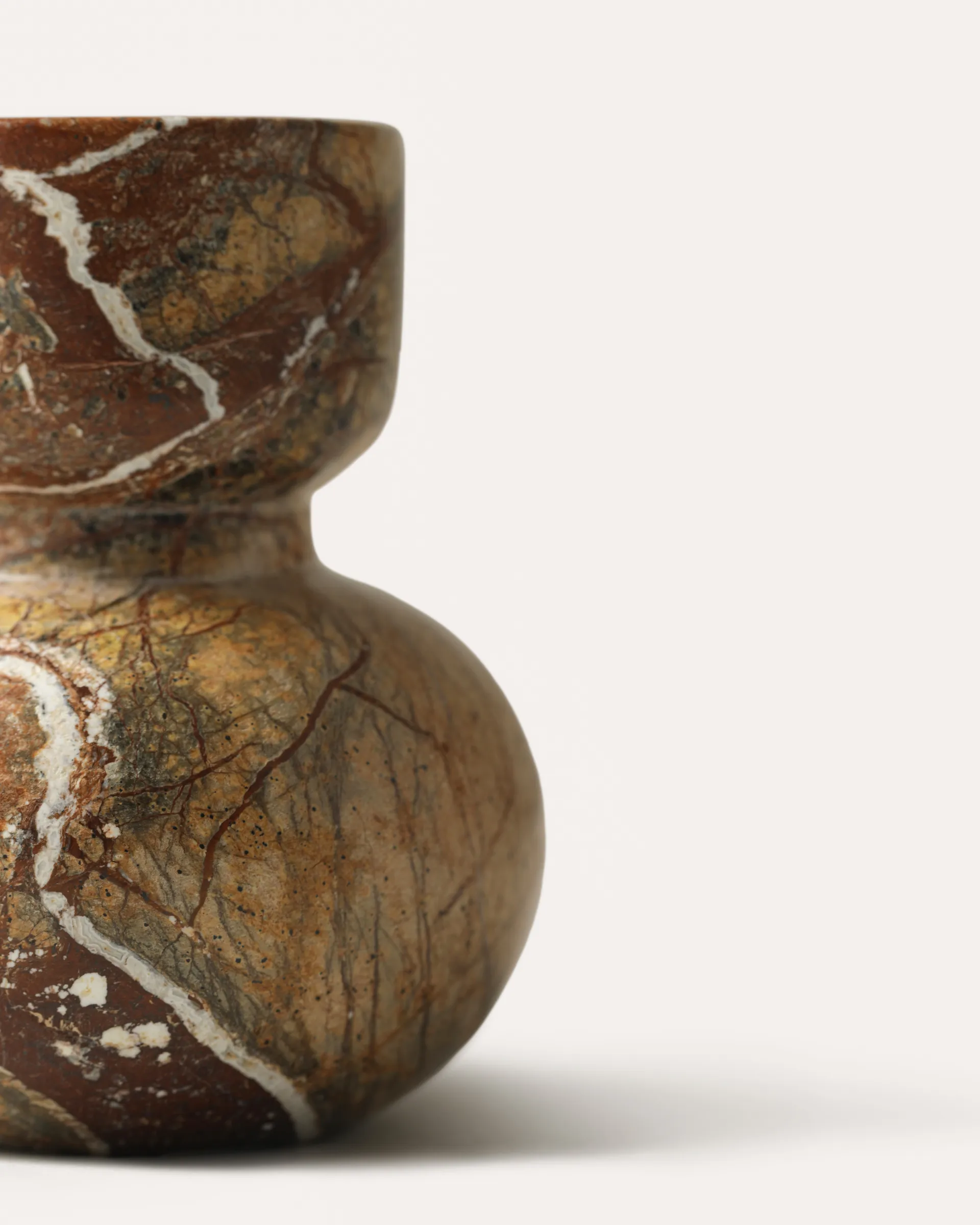 Asker kandelaar 10 cm, Red Tinted