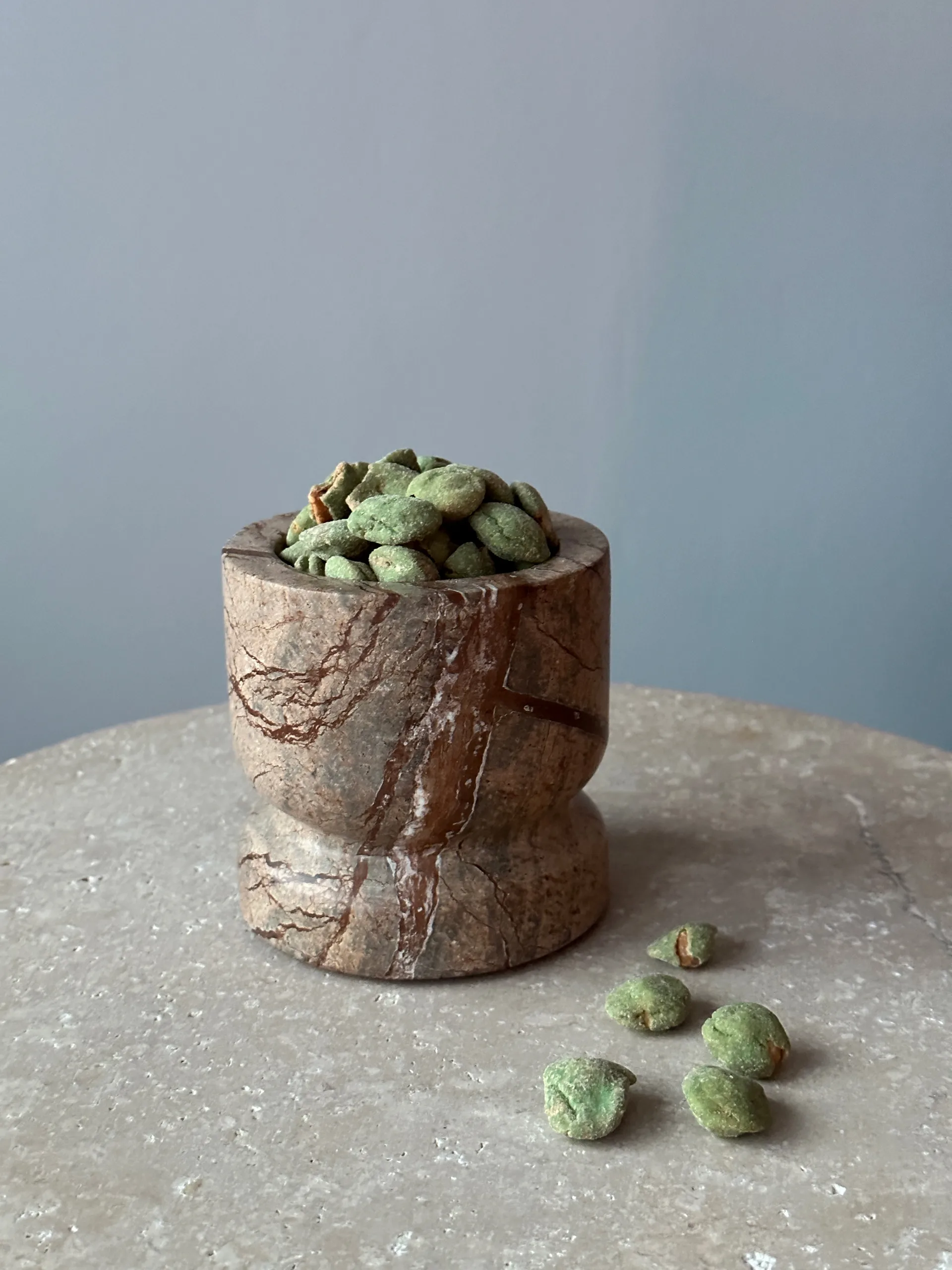 Dahl schaal, Red stone Tinted