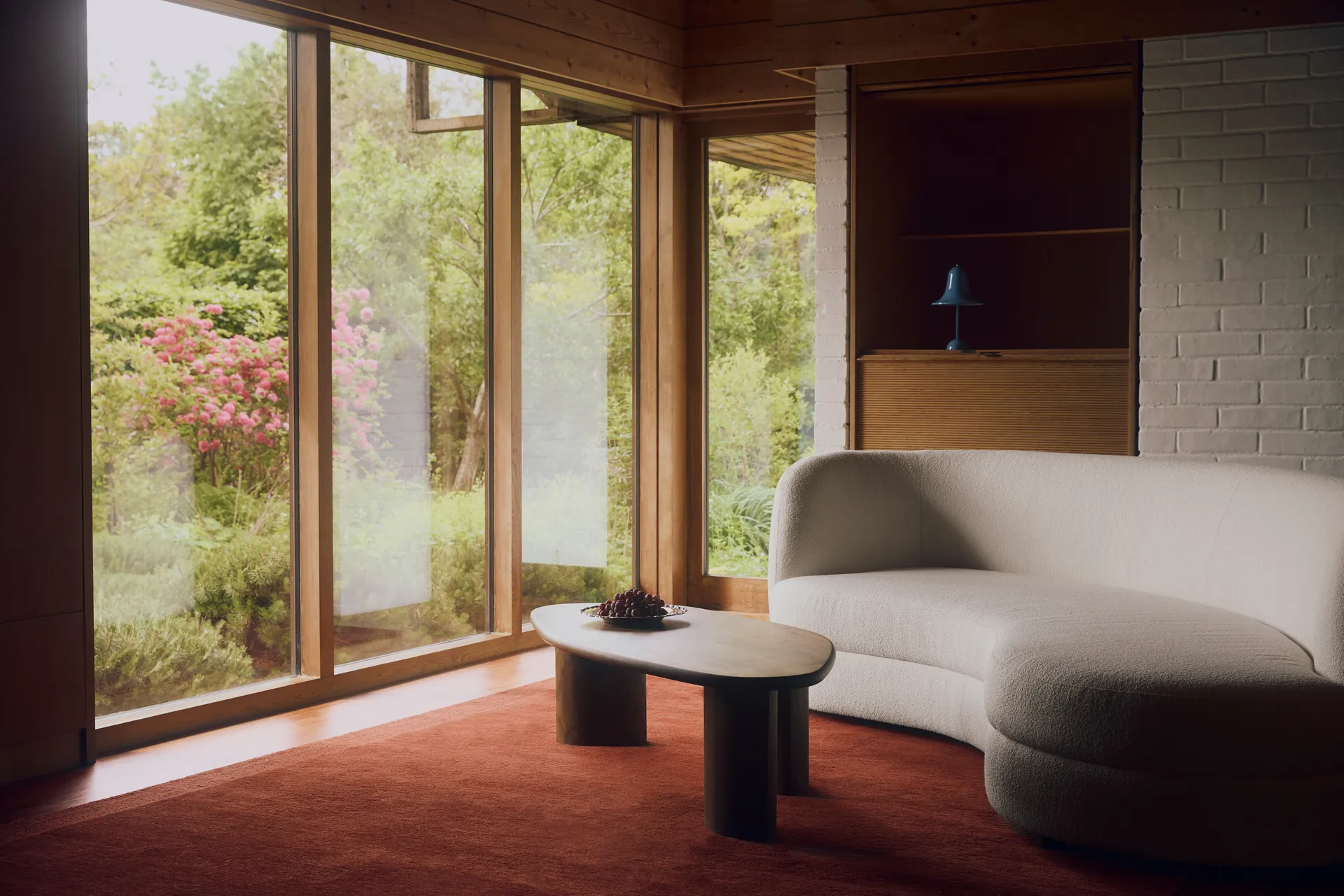 Delon bank, Bouclé off-white Tinted