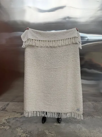 Janzen bouclé deken - Solid off white-natural, 130x170 cm - Tinted