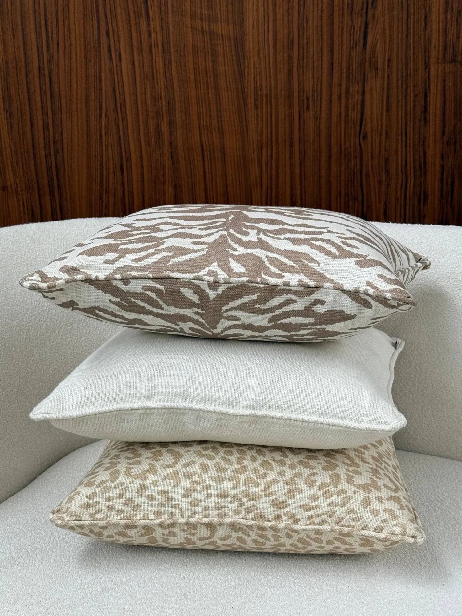 Norell sierkussen, Leopard beige-off white, 50x50 cm Tinted