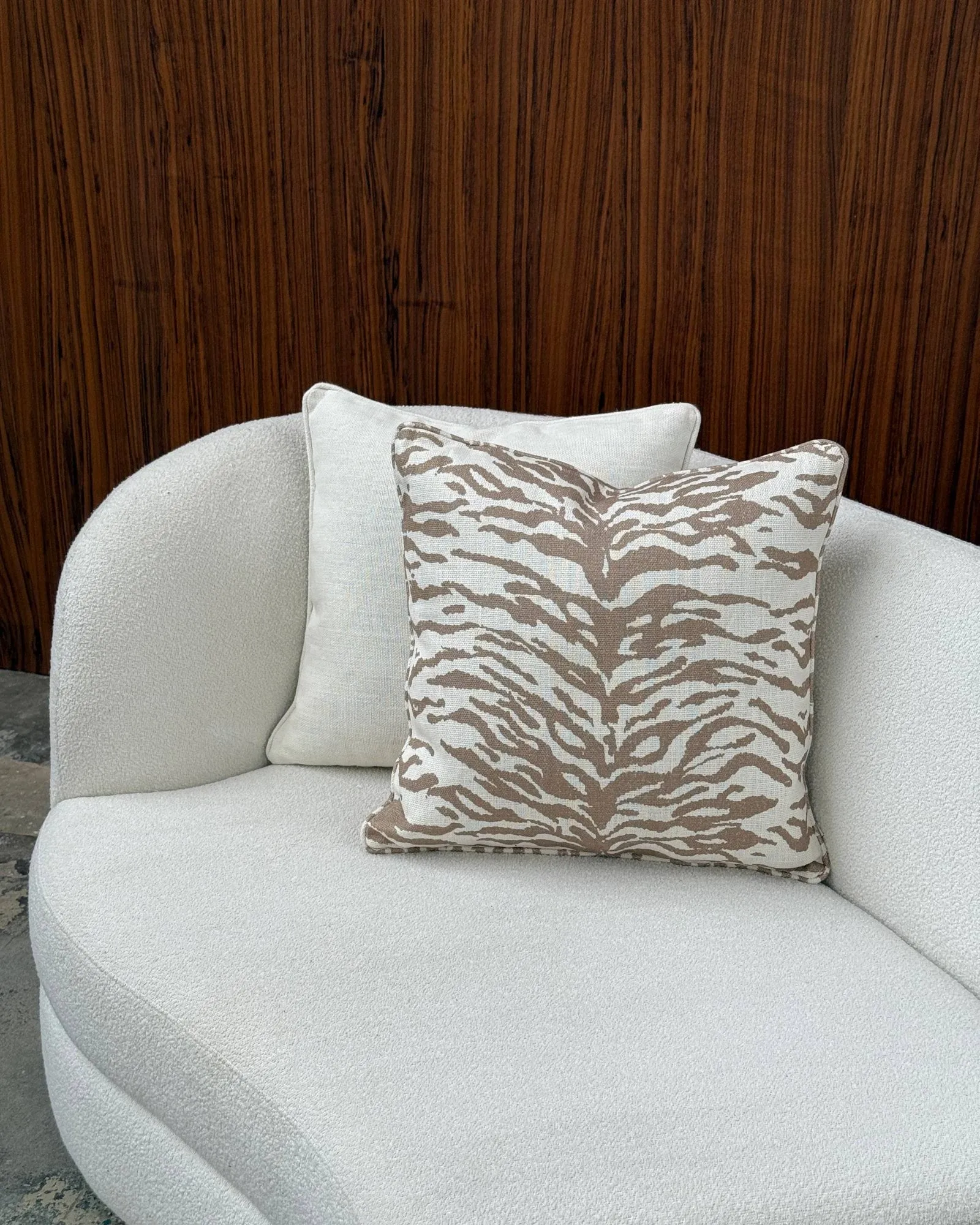 Norell sierkussen, Tiger beige-off white, 50x50 cm Tinted