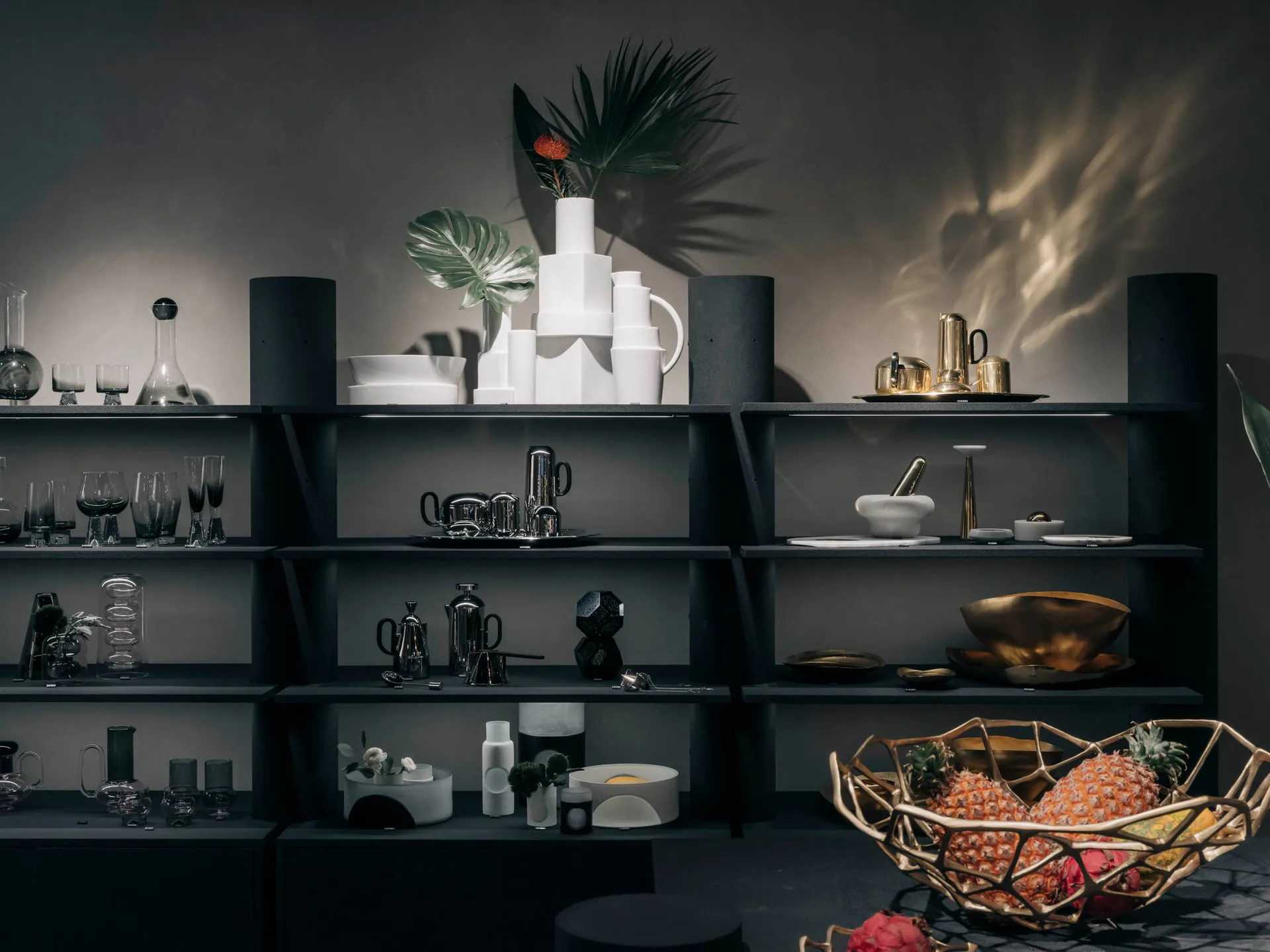 Bone schaal, Messing, L Tom Dixon