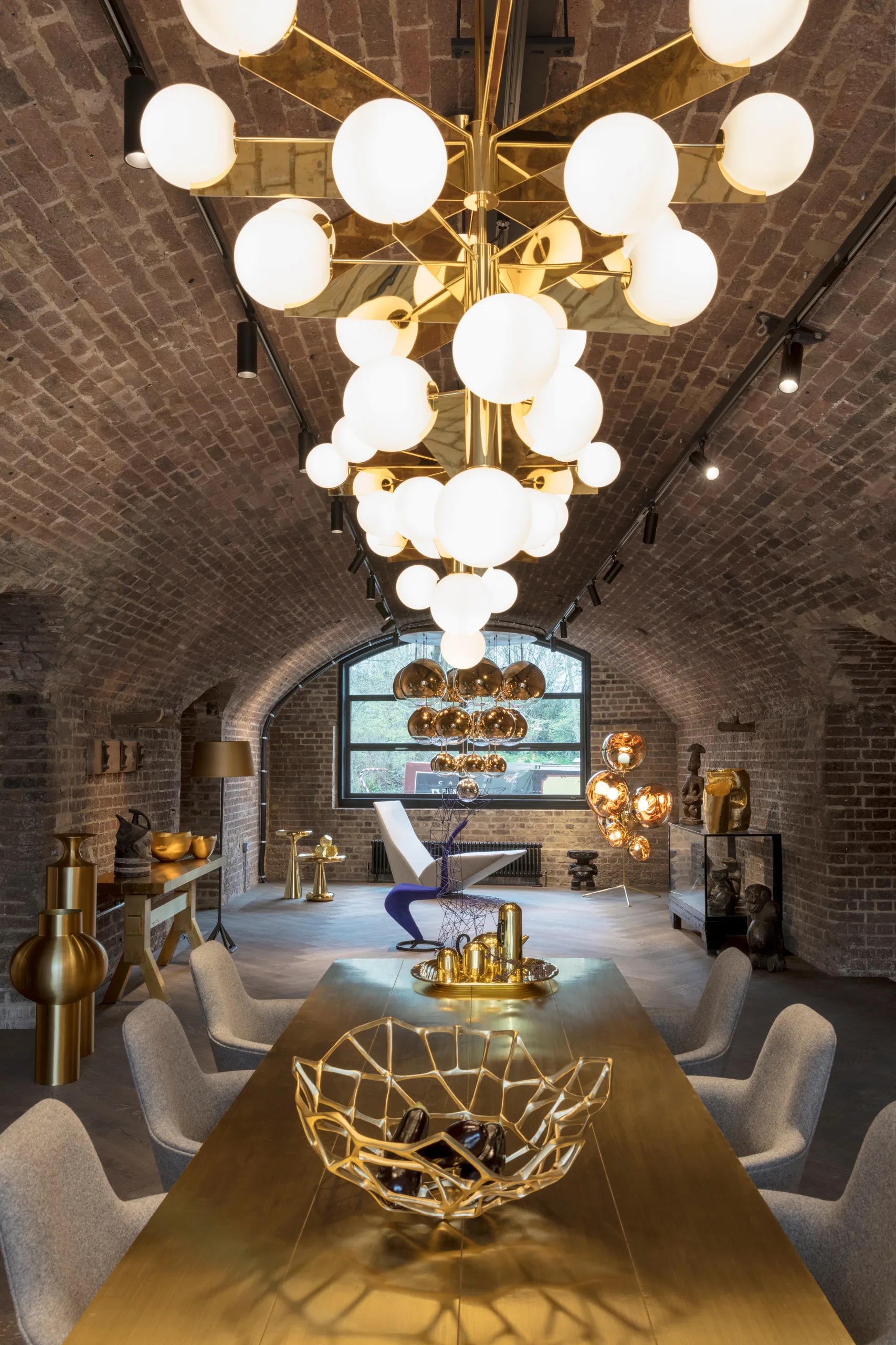Bone schaal, Messing, L Tom Dixon