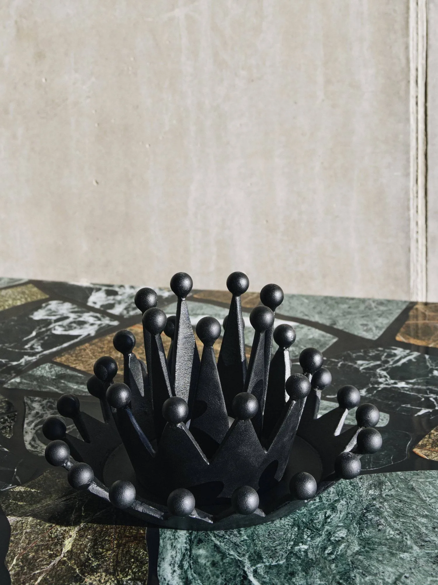 Cast Iron Crown kandelaar, Ø8,8x12,1 cm Tom Dixon