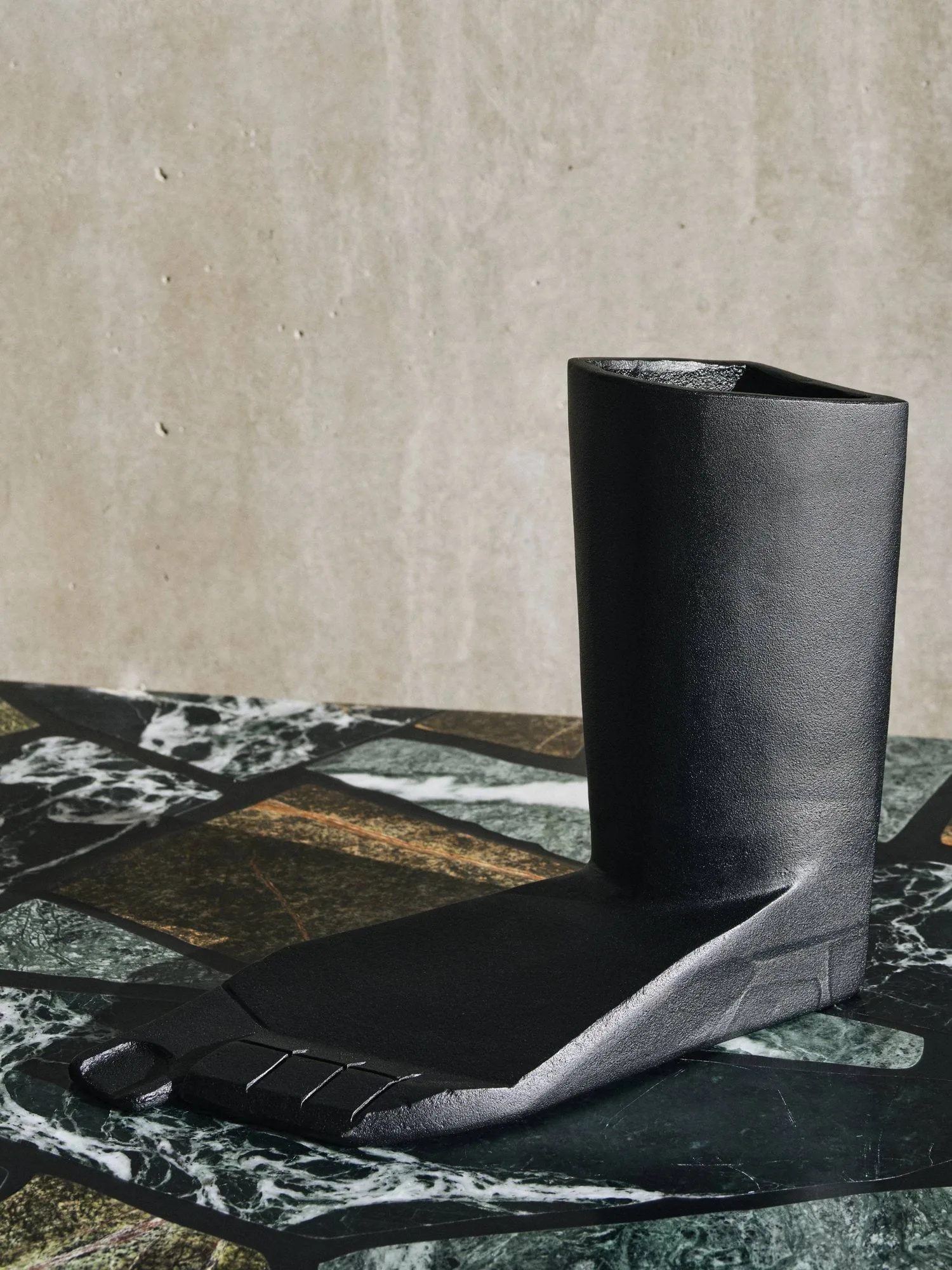 Cast Iron voet, Black, 21,5x20 cm Tom Dixon