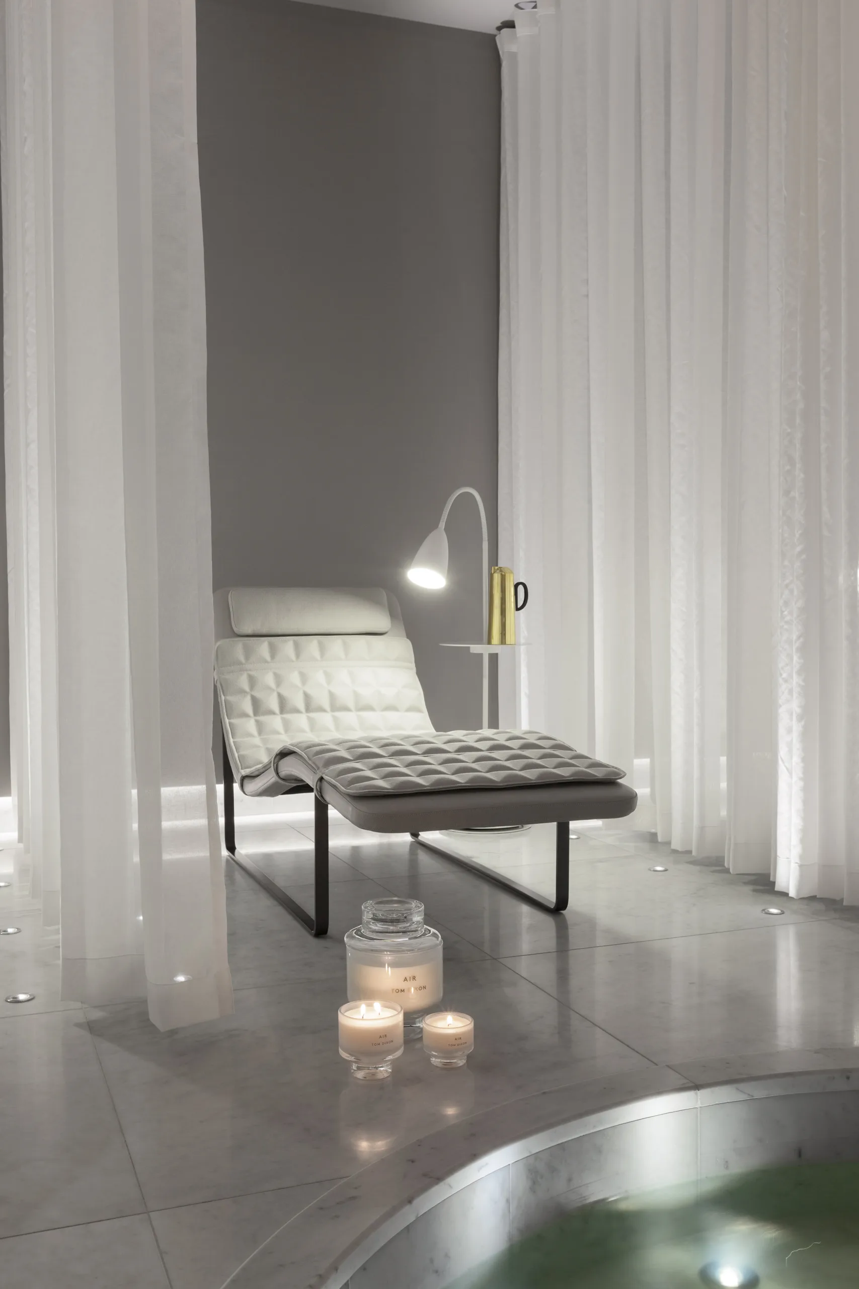 Elements geurkaars medium, Air Tom Dixon