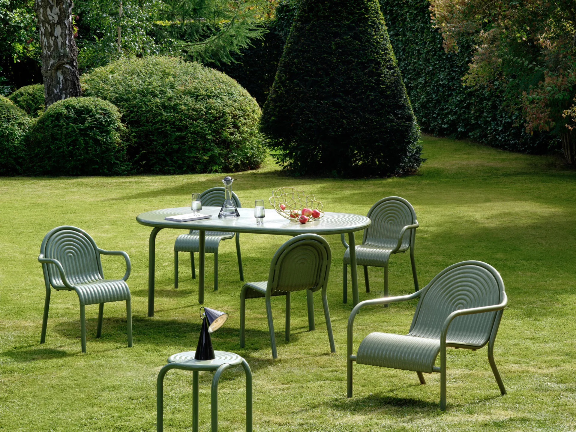 Groove Obround eettafel - Moss, 86x186 cm Tom Dixon