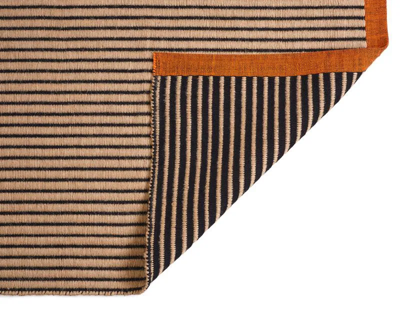 Line vloerkleed, Zwart 200x300 cm Tom Dixon