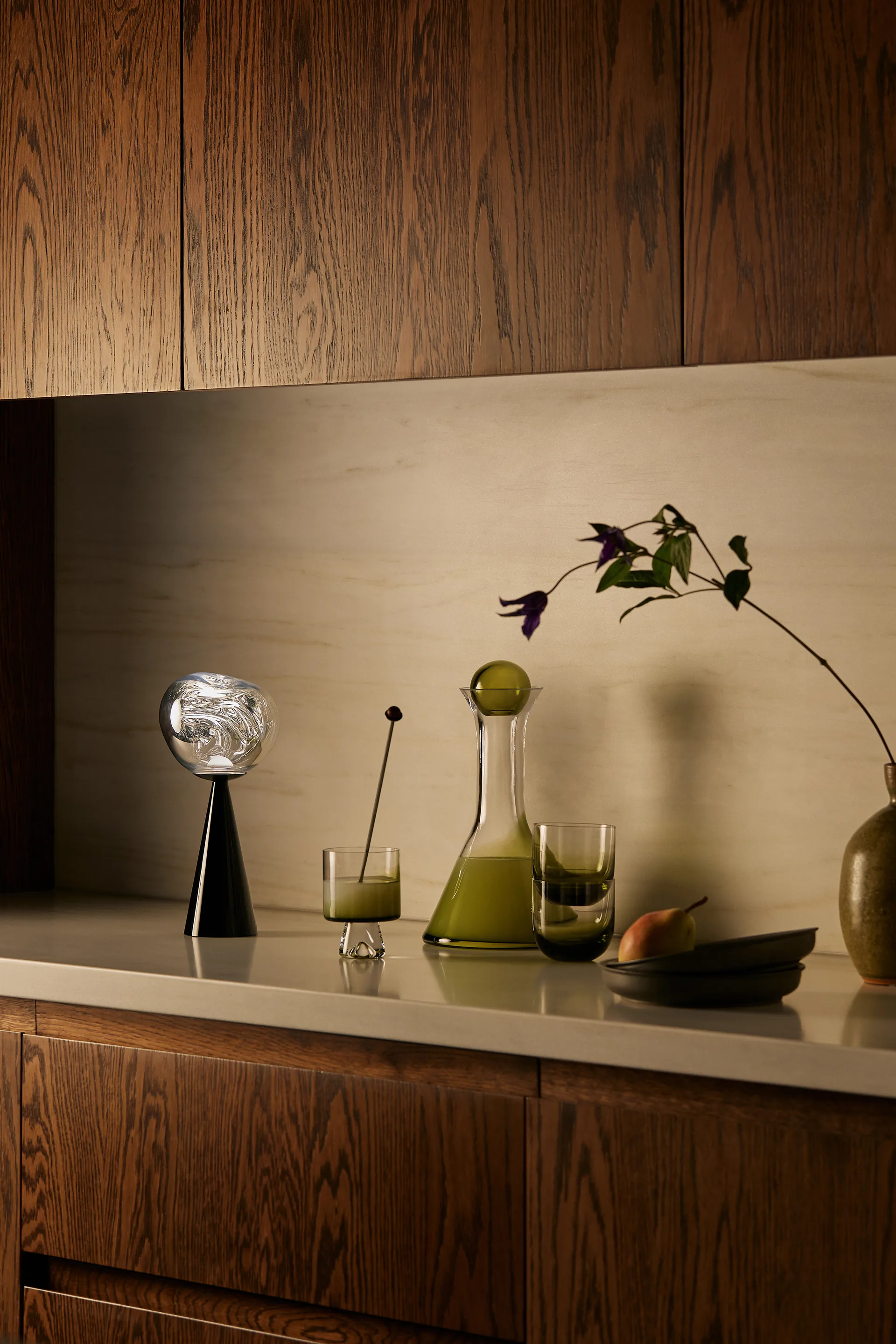 Melt Portable LED tafellamp 28,5 cm, Zwart Tom Dixon