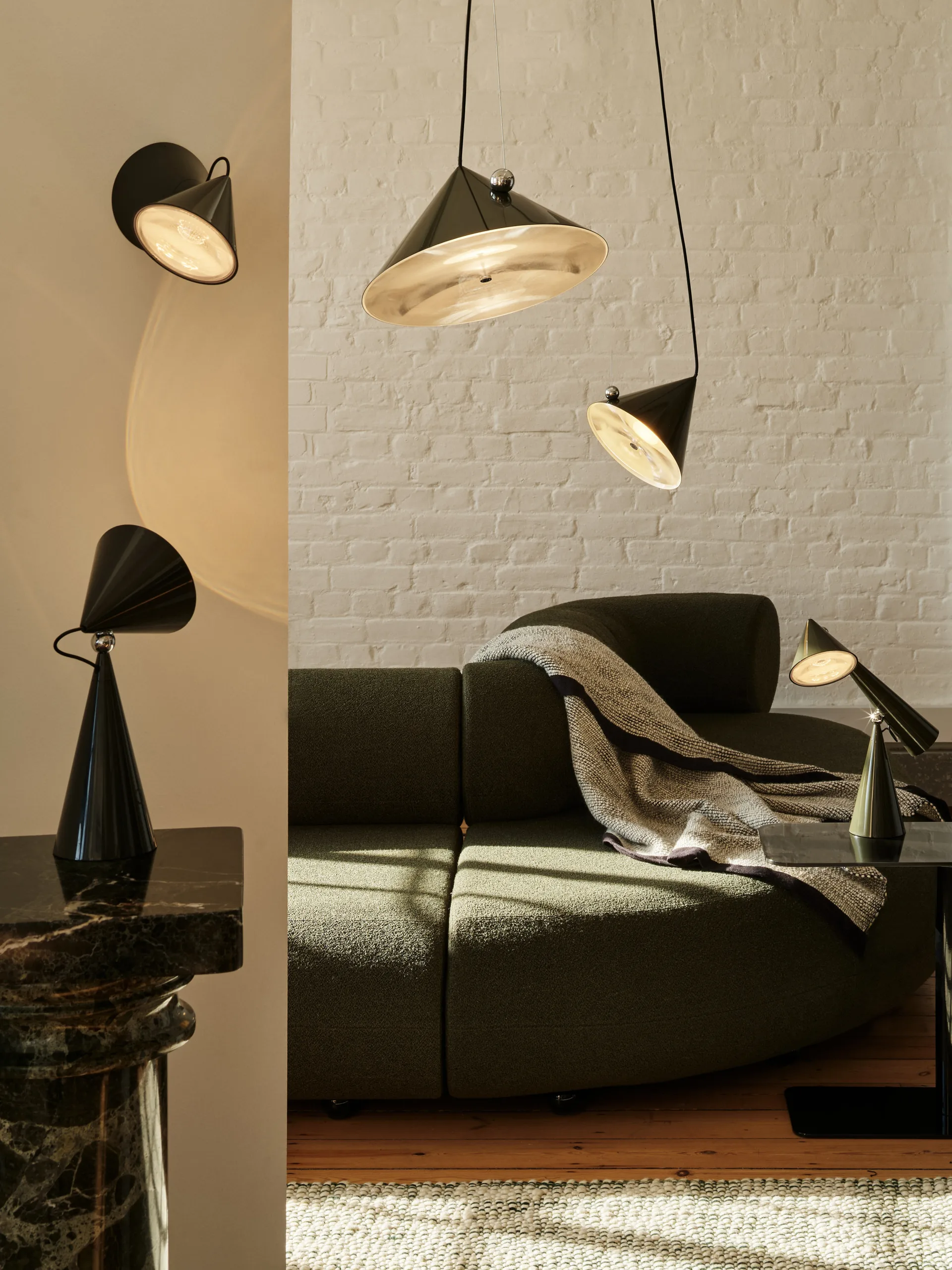 Pose Surface wandlamp, Kelp Tom Dixon