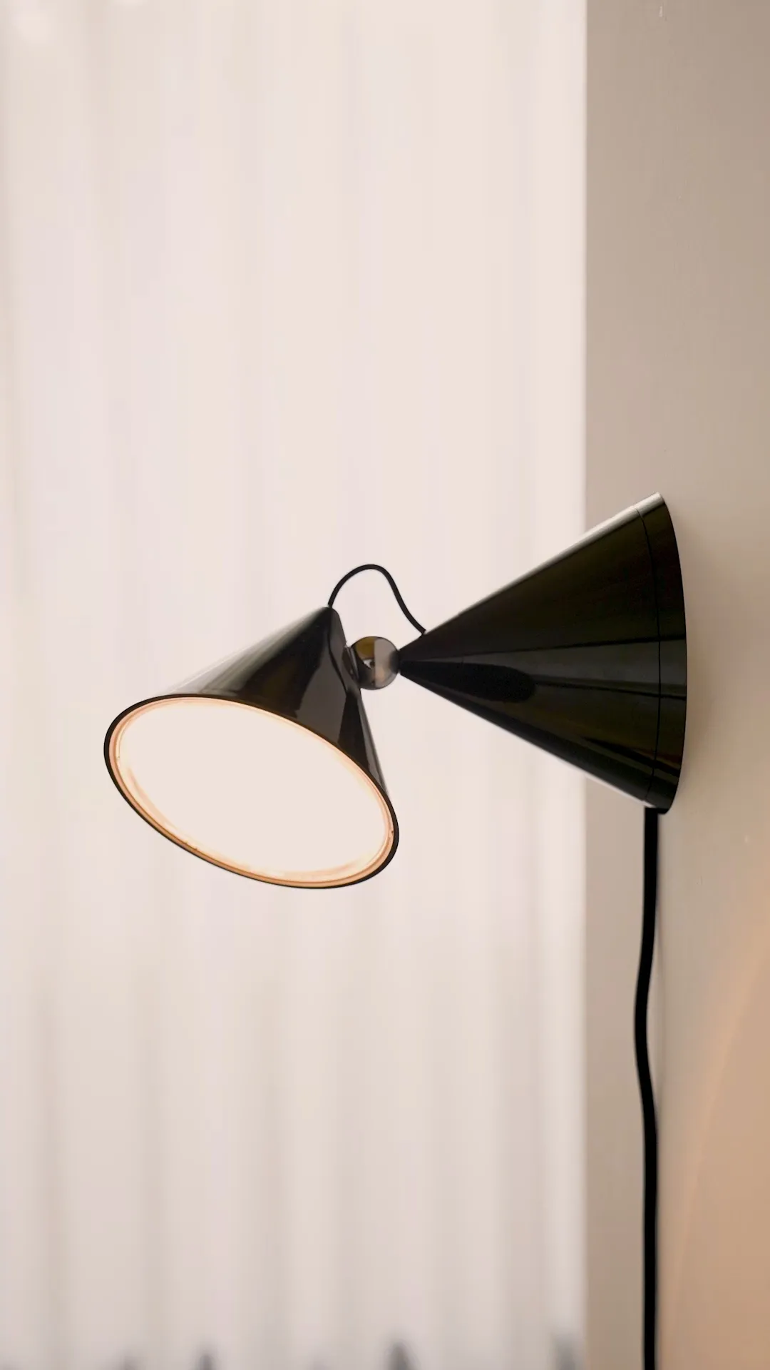 Pose Surface wandlamp, Kelp Tom Dixon