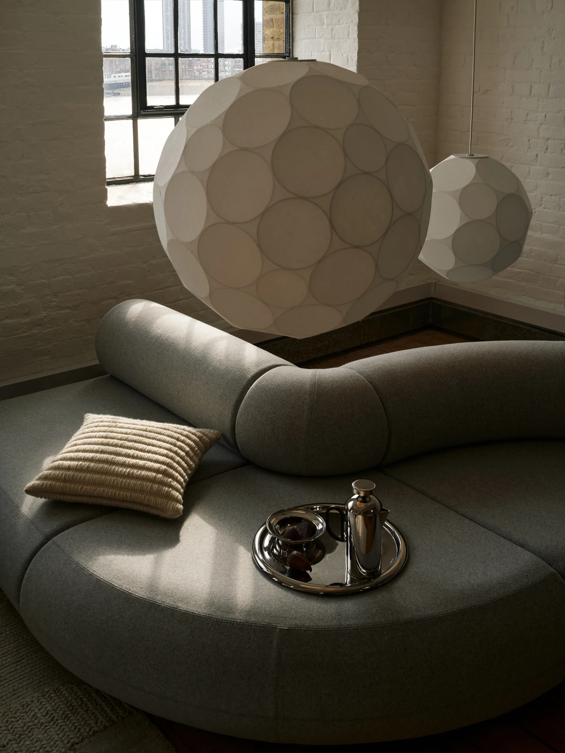 Ridge kussen 45x45 cm, Natural Tom Dixon