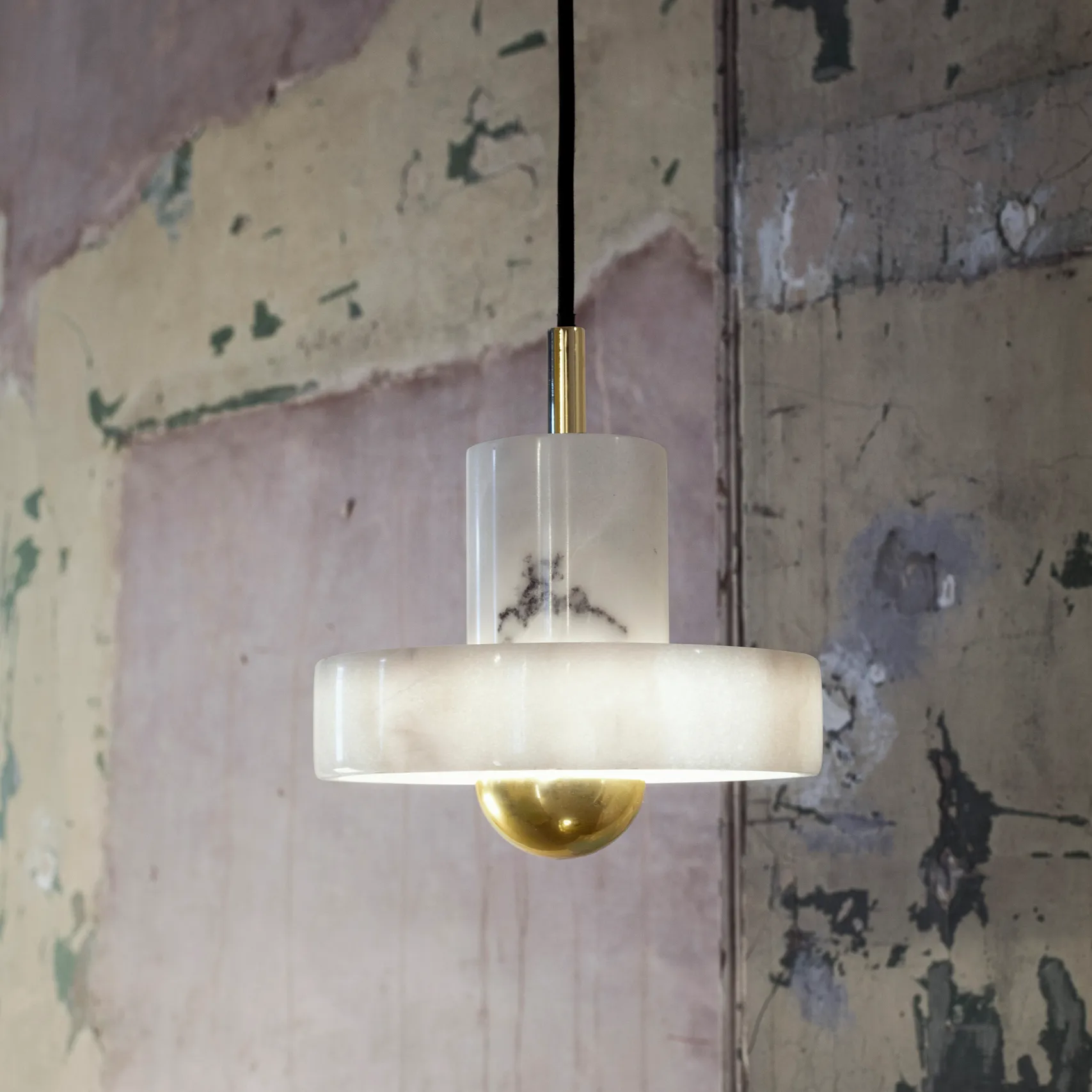Stenen hanglamp, Wit marmer Tom Dixon
