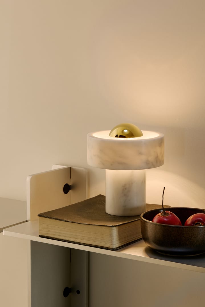 Stone Portable LED tafellamp 28 cm, Marble-gold Tom Dixon