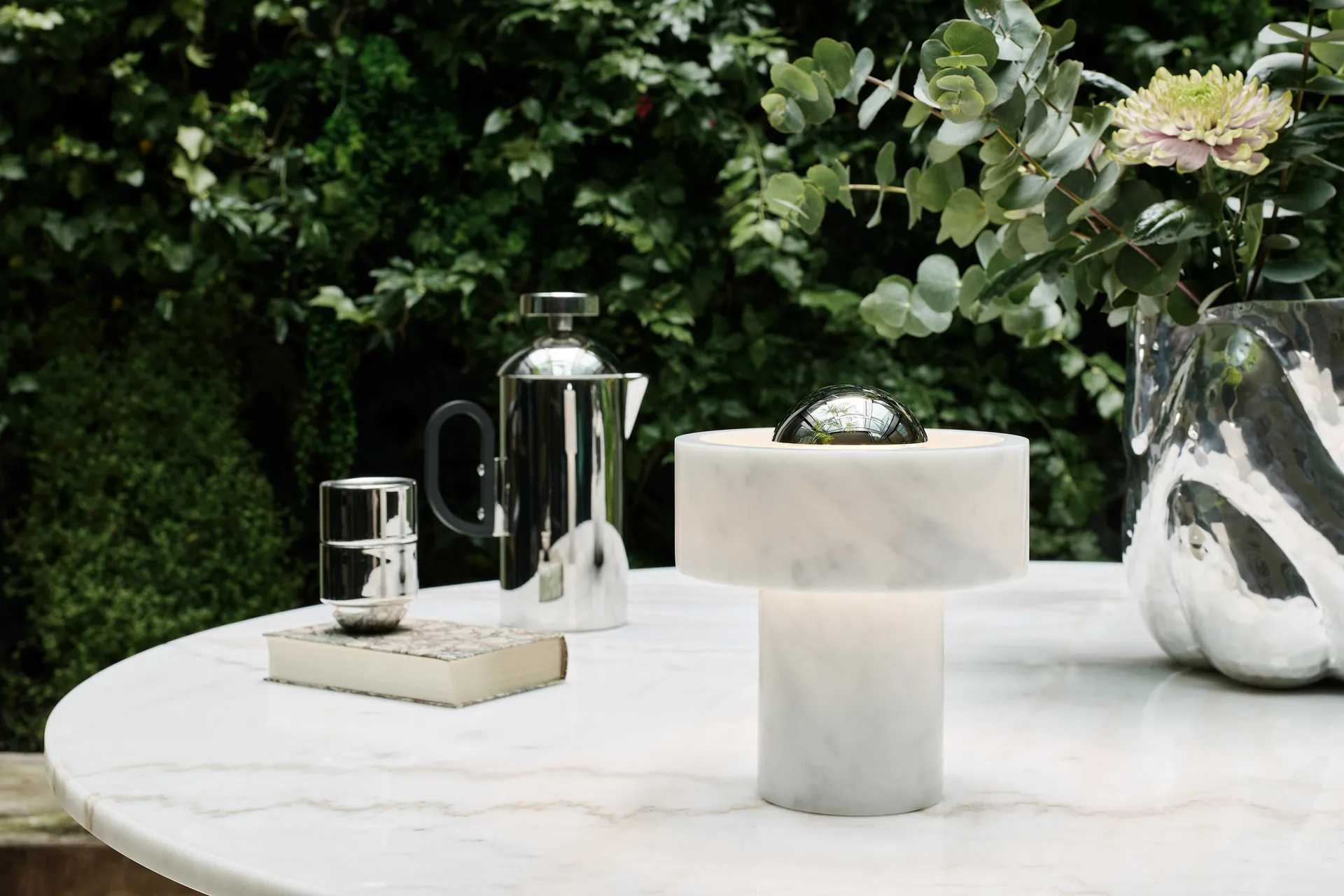 Stone Portable LED tafellamp 28 cm, Marble-silver Tom Dixon