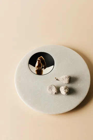 Stone serveerplank Ø22 cm - White marble-silver - Tom Dixon