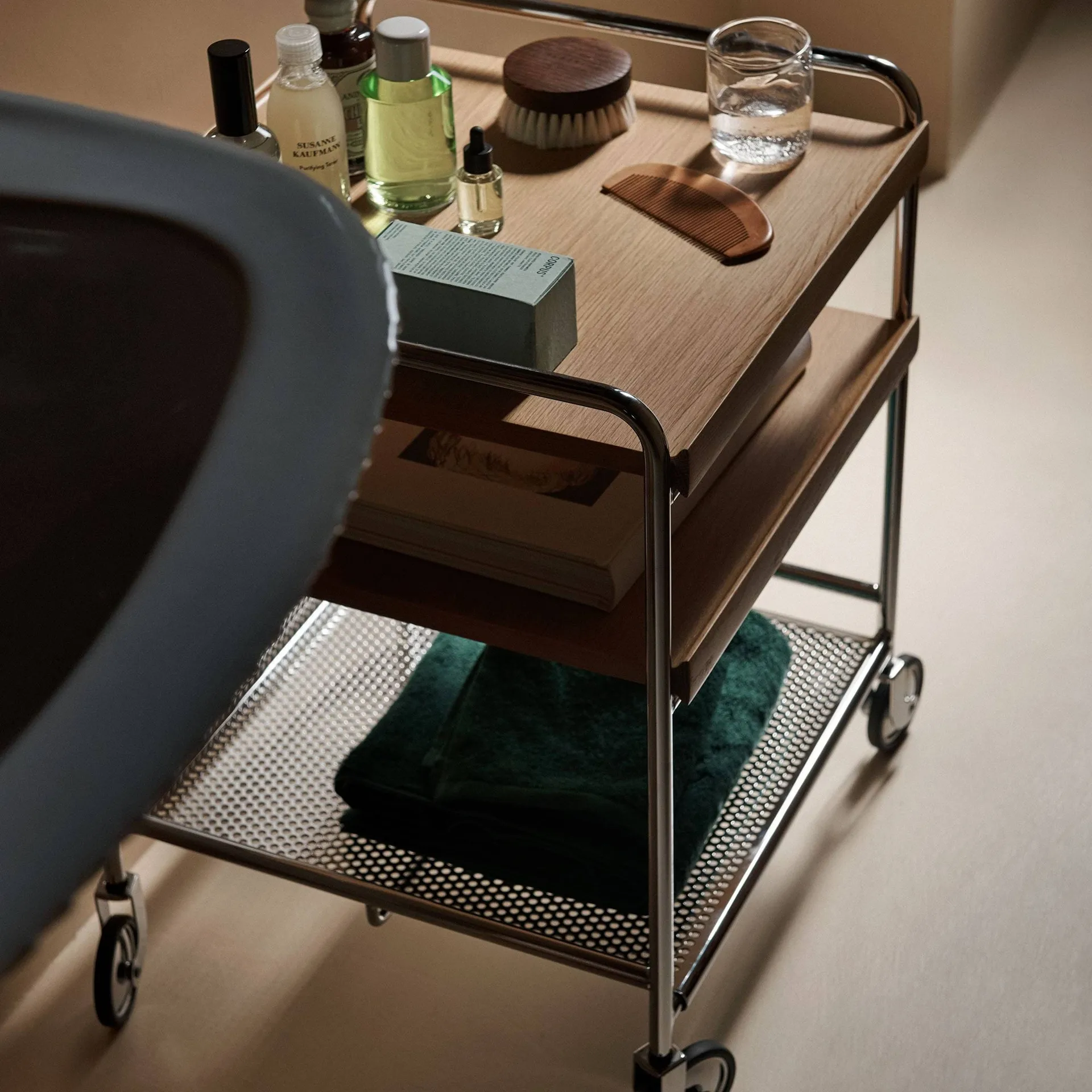 Alima NDS2 serveerwagen, Gelakt eik-chroom &Tradition