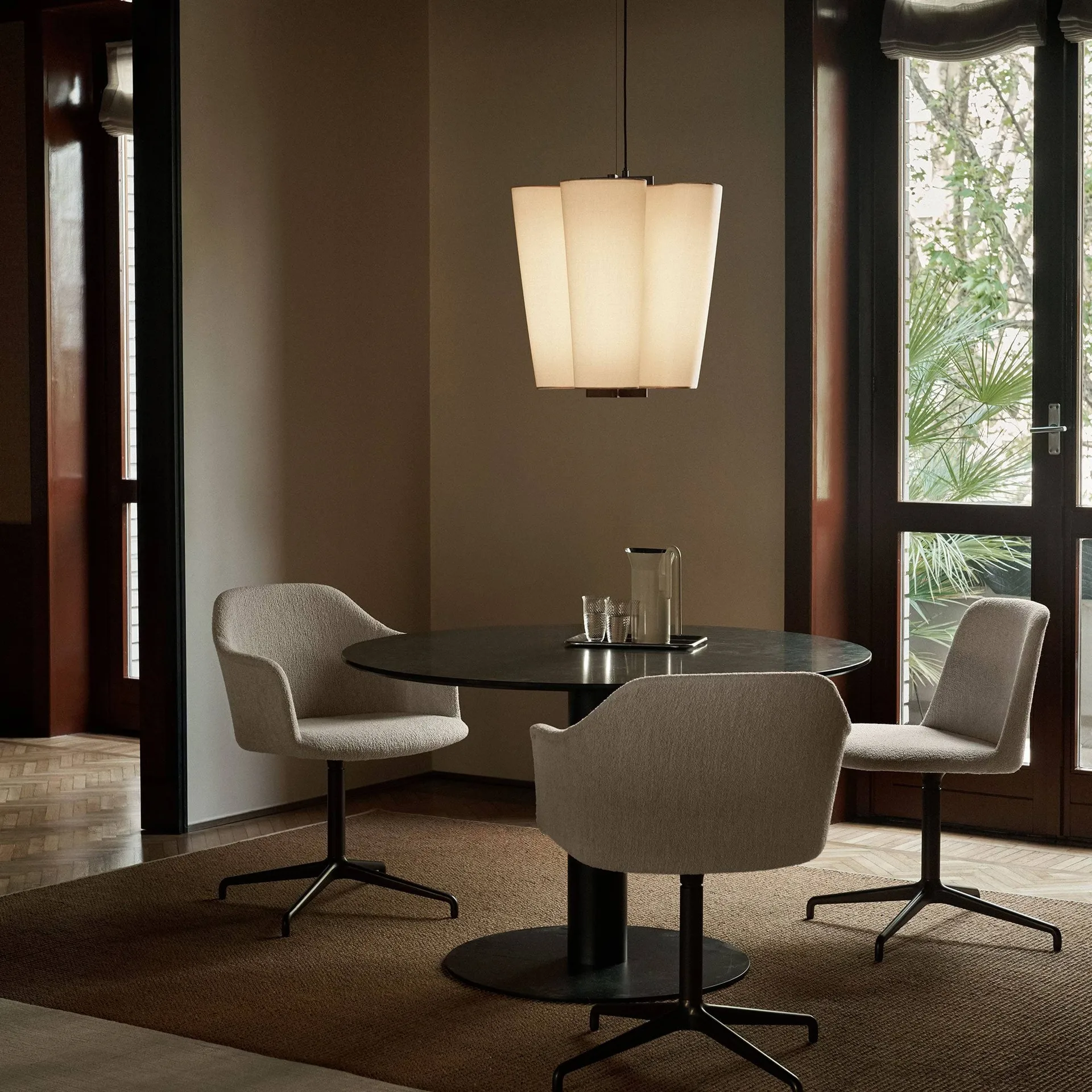 Bella chandelier hanglamp, SC114, Bronzed & Soft Canvas, Ø47,2 cm &Tradition