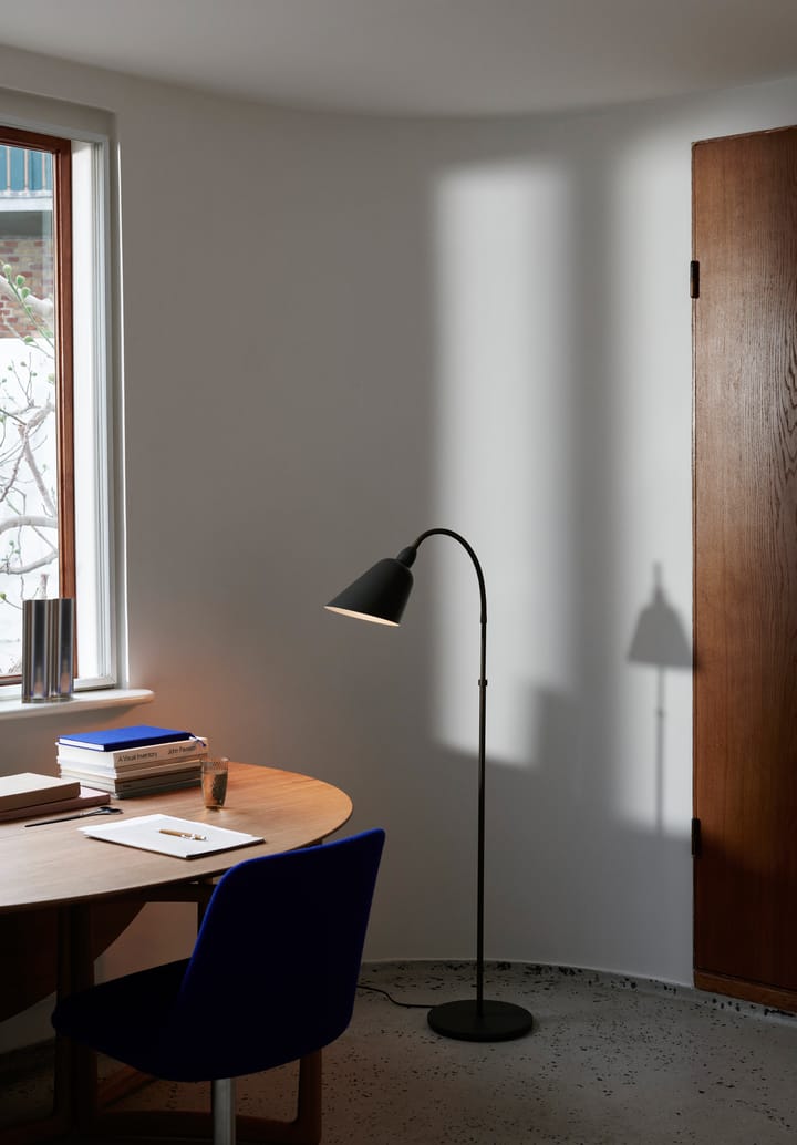 Bellevue AJ7 vloerlamp Anniversary Edition, Stone grey-bronzed brass &Tradition