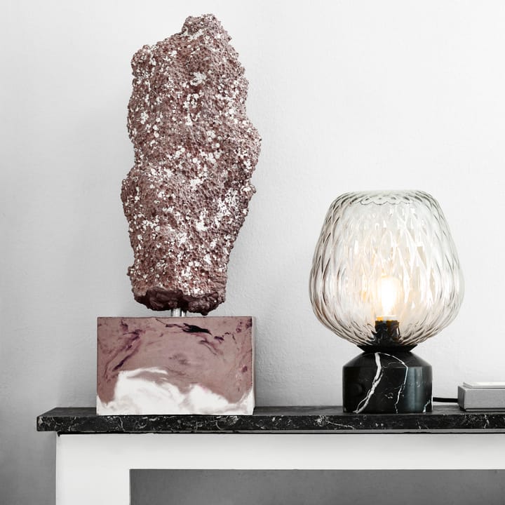 Blown tafellamp SW6, Zwart marmer &Tradition