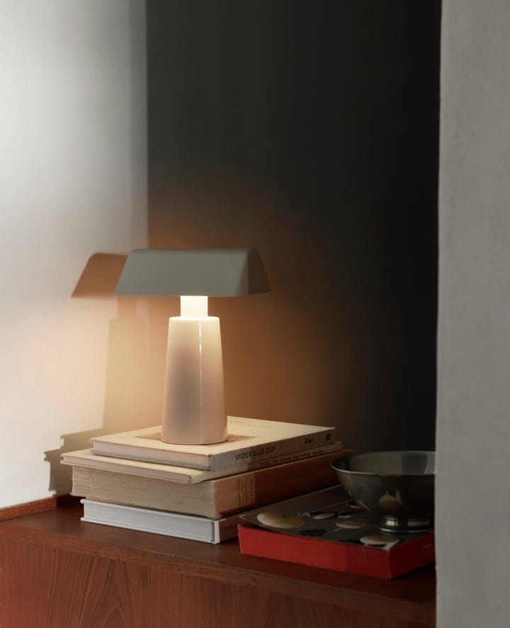 Caret MF1 portable tafellamp, Silk grey &Tradition