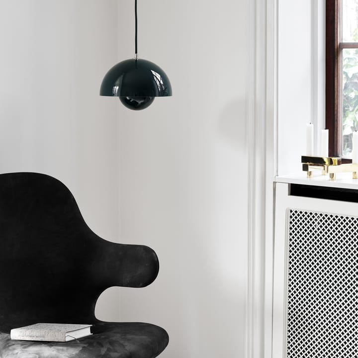 Catch JH15 stoel, Divina 944 green-zwartgelakt staal &Tradition