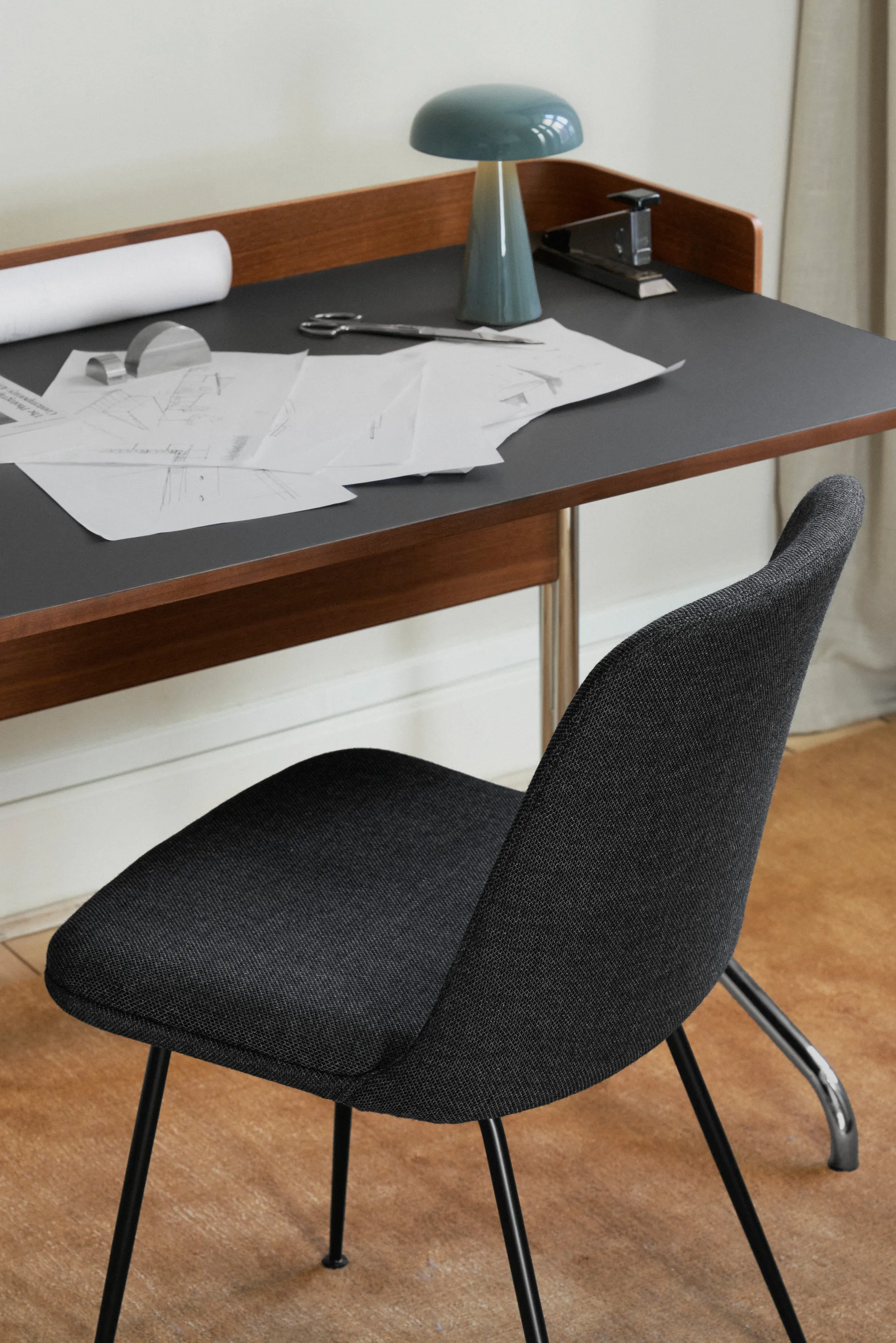 Como portable tafellamp SC53, Stone blue &Tradition