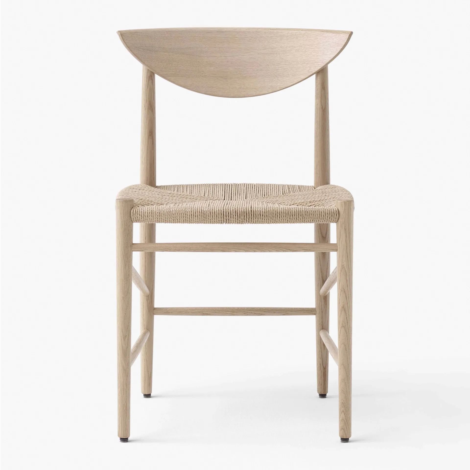 Drawn stoel HM3, Gezeept eiken &Tradition