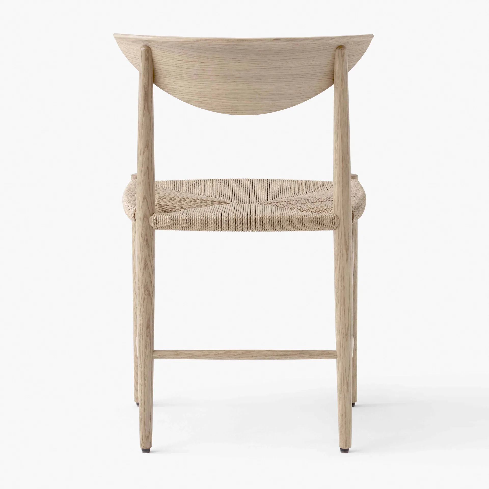 Drawn stoel HM3, Gezeept eiken &Tradition