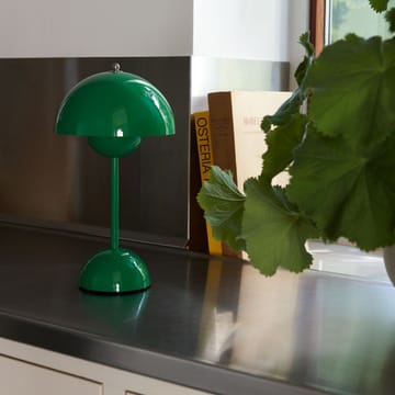 Flowerpot portable tafellamp VP9 - Signal green - &Tradition
