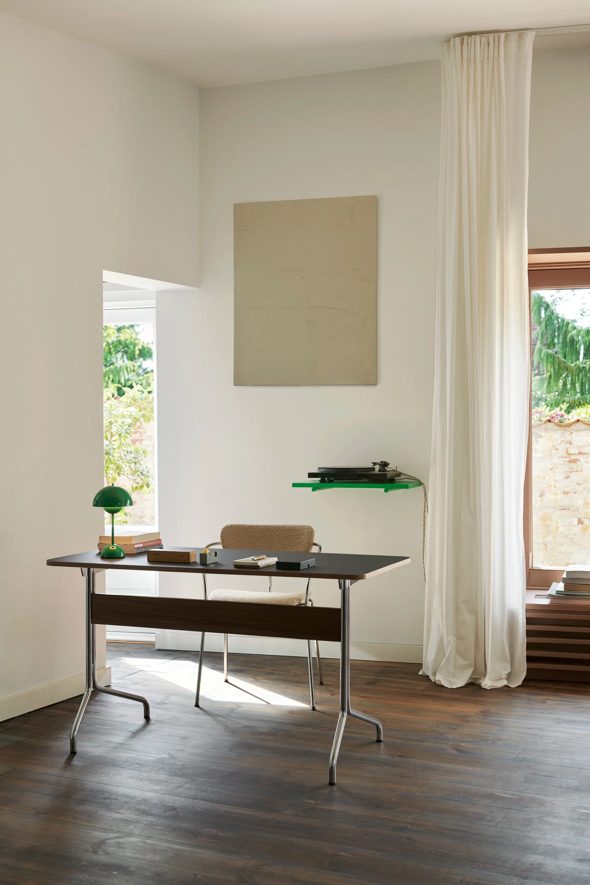 Flowerpot portable tafellamp VP9, Signal green &Tradition