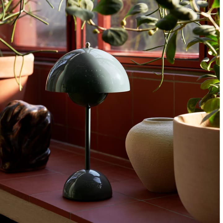 Flowerpot portable tafellamp VP9, Stone blue &Tradition