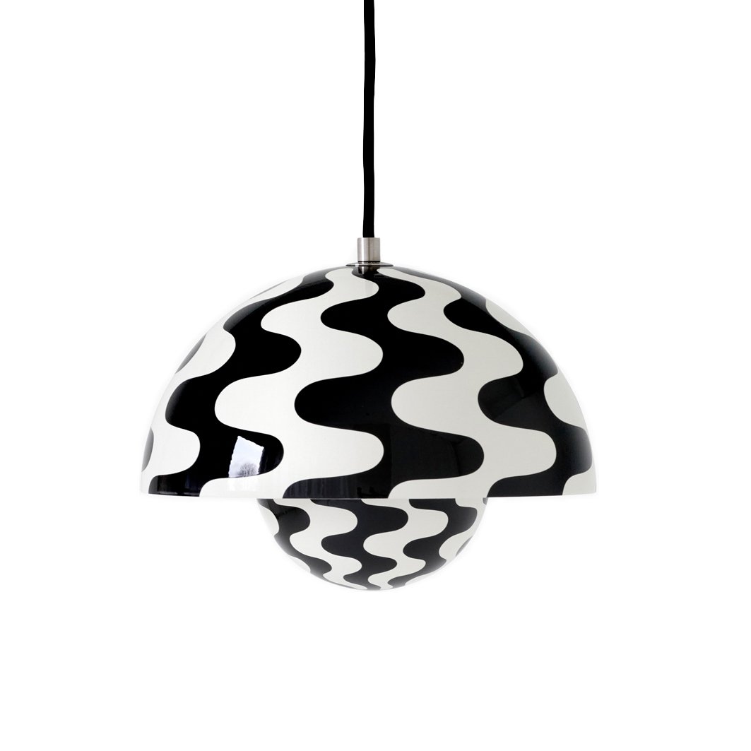 &Tradition FlowerPot  VP1 hanglamp Black-white pattern