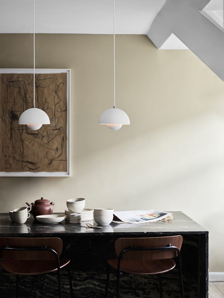 Flowerpot  VP1 hanglamp, mat wit &Tradition