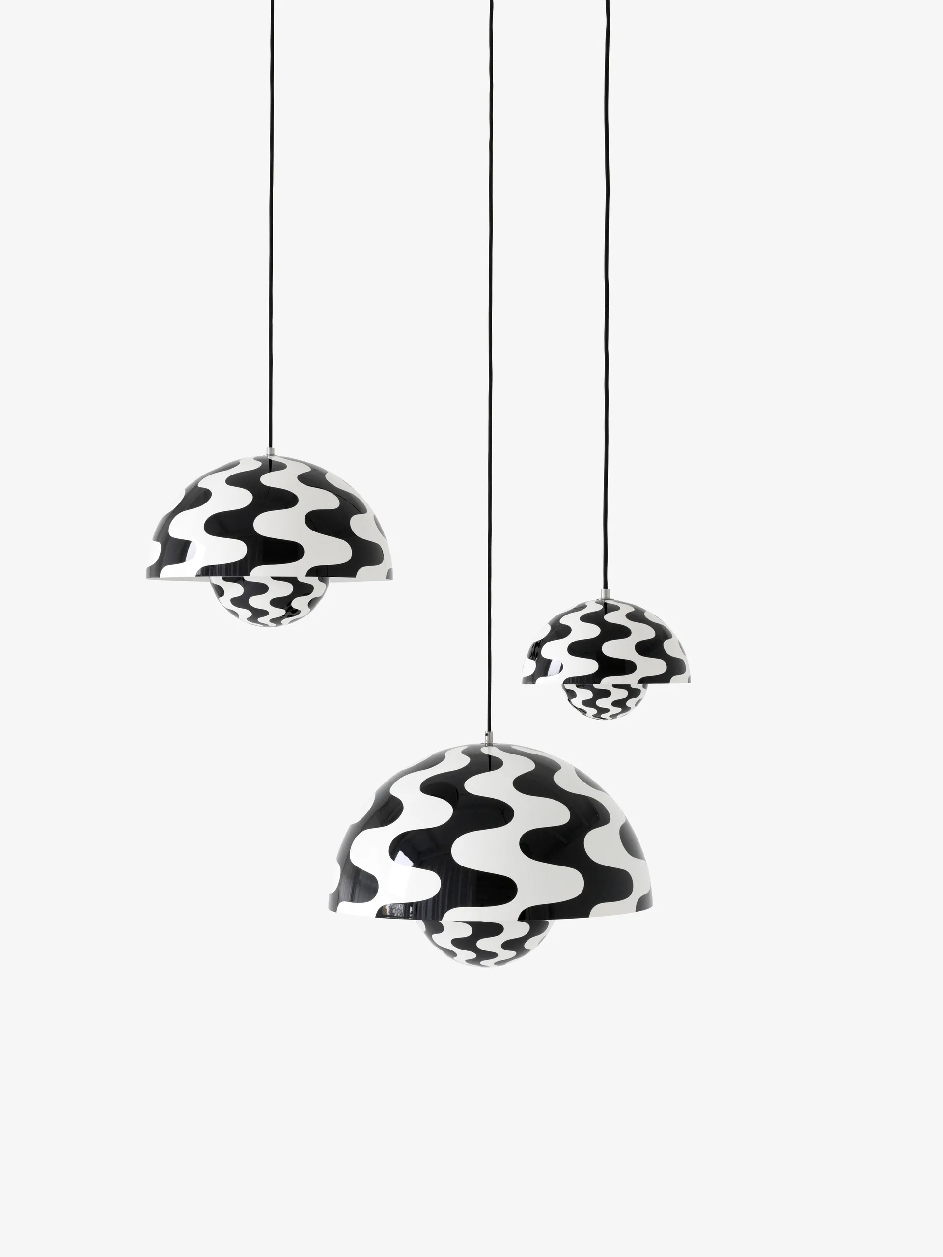 Flowerpot VP2 hanglamp groot, Black-white pattern &Tradition